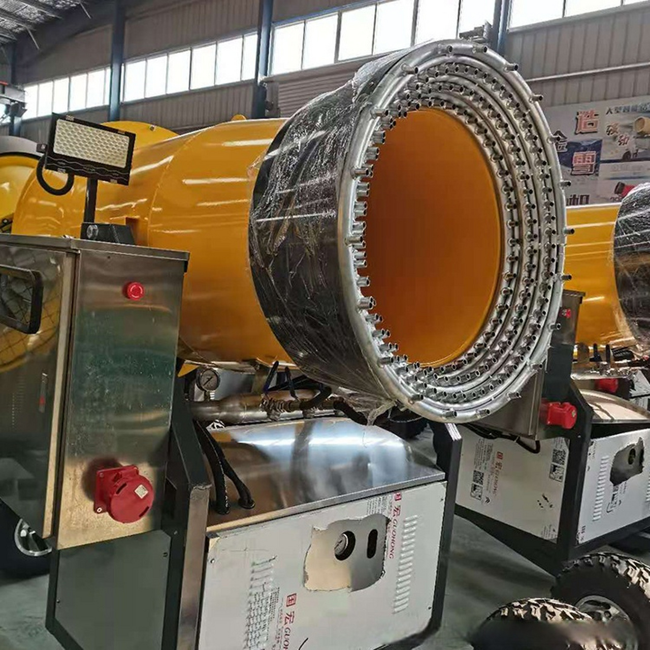 新型造雪机欢迎咨询 金耀全自动造雪机 大型制雪设备