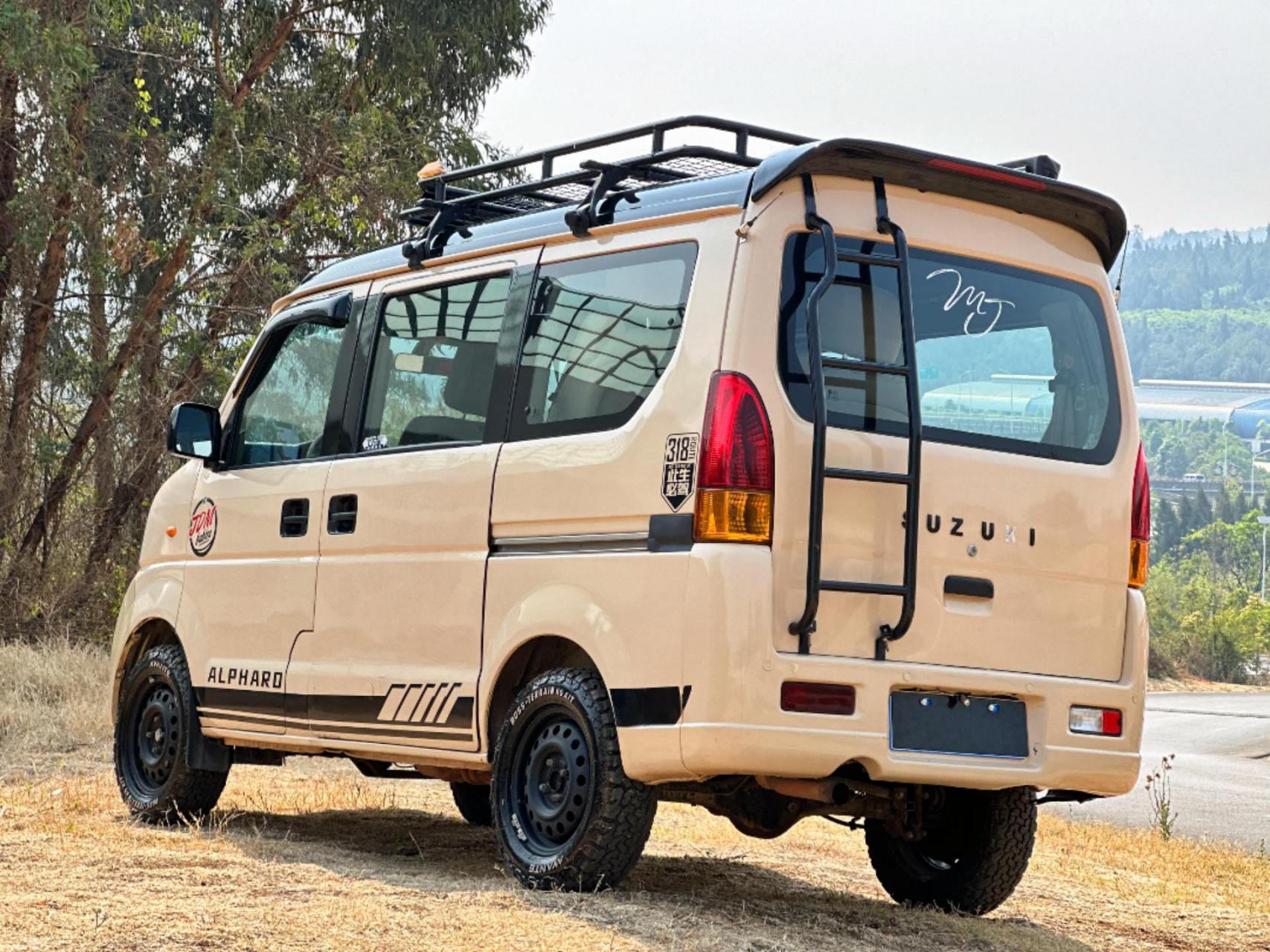 13年铃木小面包 浪迪,1.