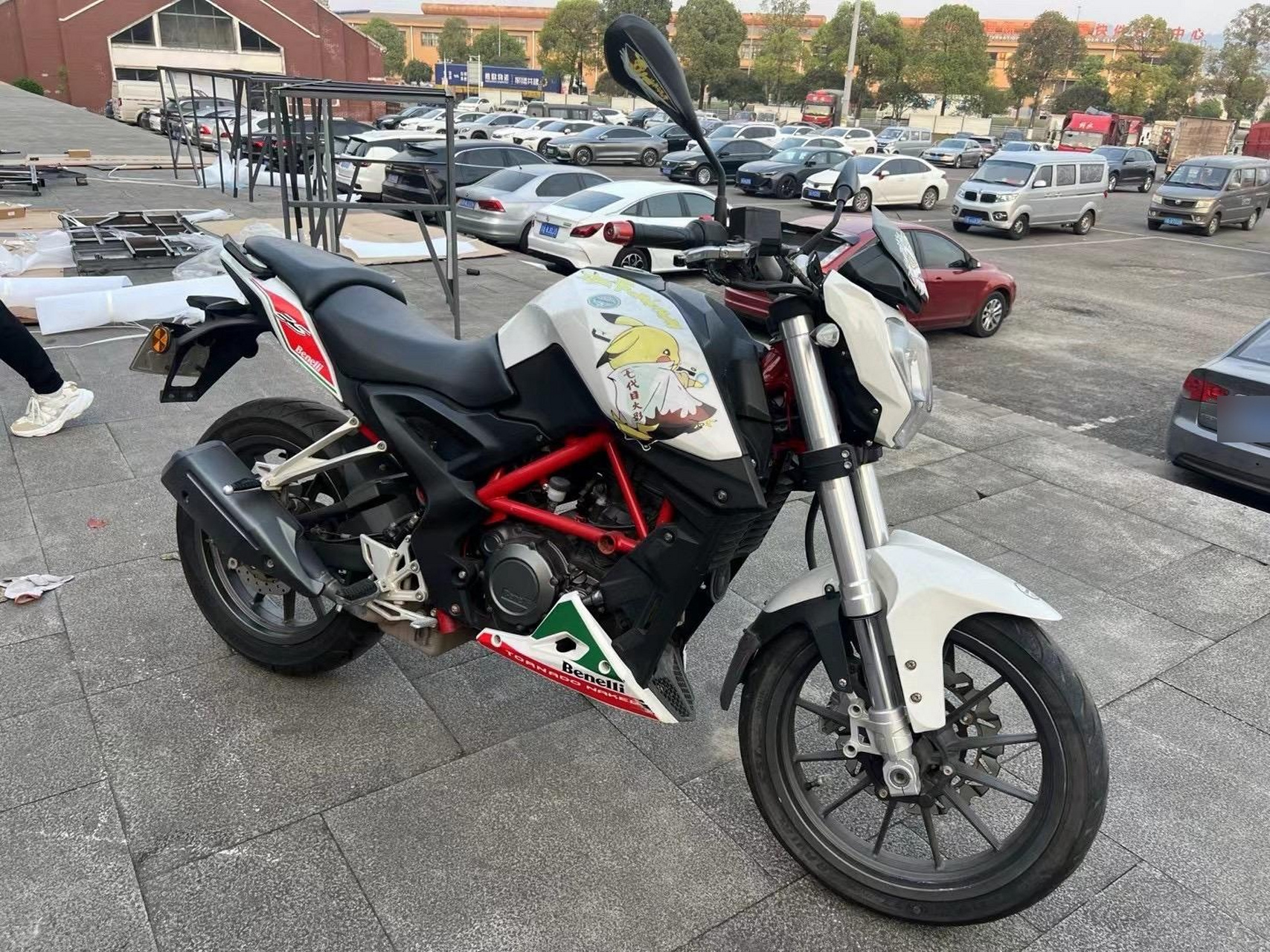 贝纳利小黄龙250 小几千元拿去发财