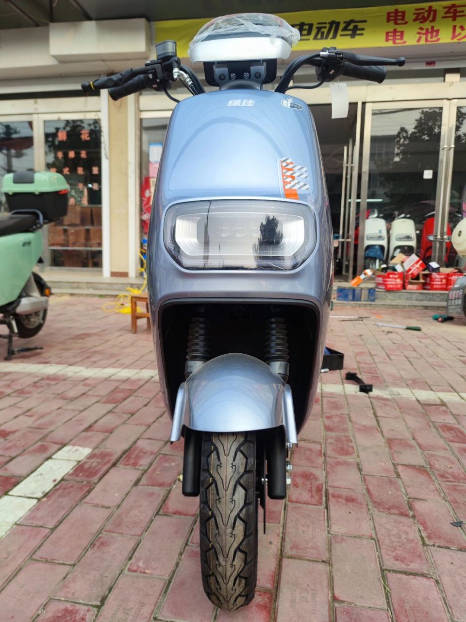 绿佳电动车,更实惠的电动车!