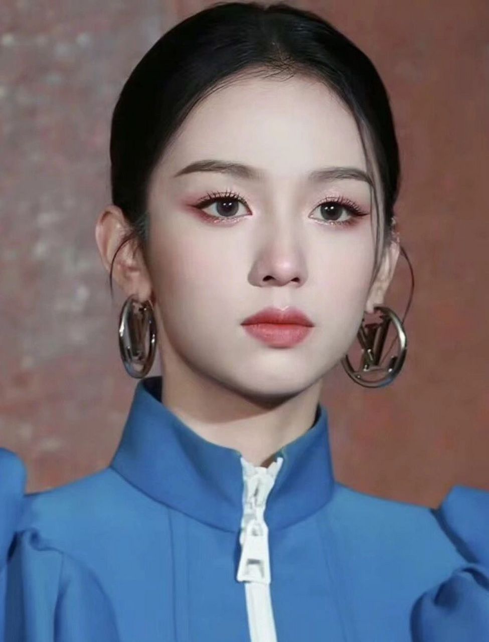 落陷必出美人篇之——金星白羊 金星在白羊座代表了少女(金星)的力量