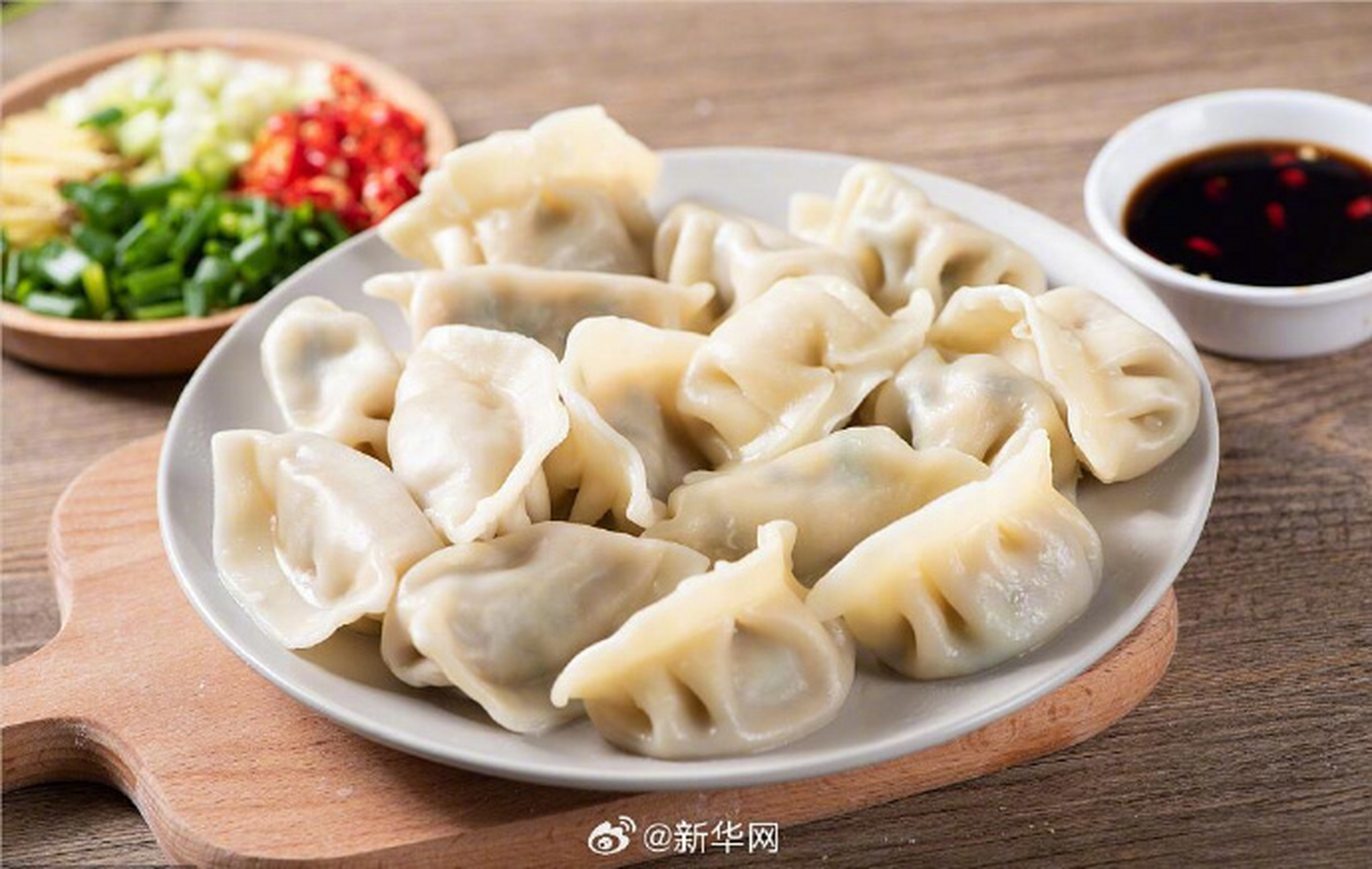 为什么头伏要吃饺子# 【今日入伏】#河北入伏要吃饺子# 俗语说:"夏至