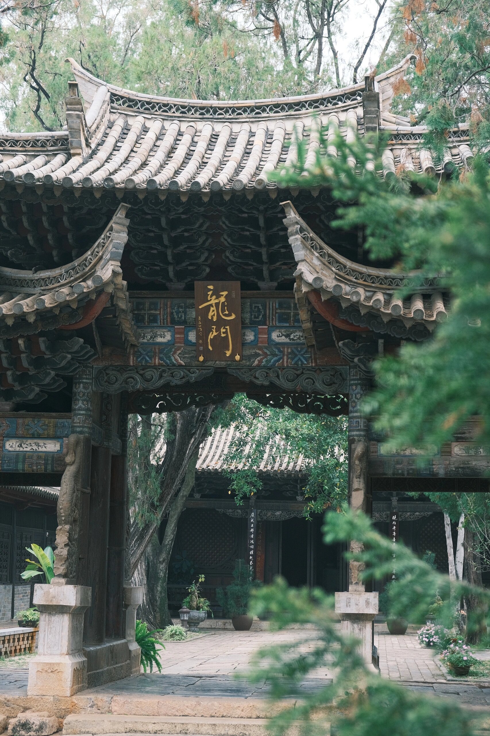 云南小众旅行地石屏古城—漫步古城,远离繁华