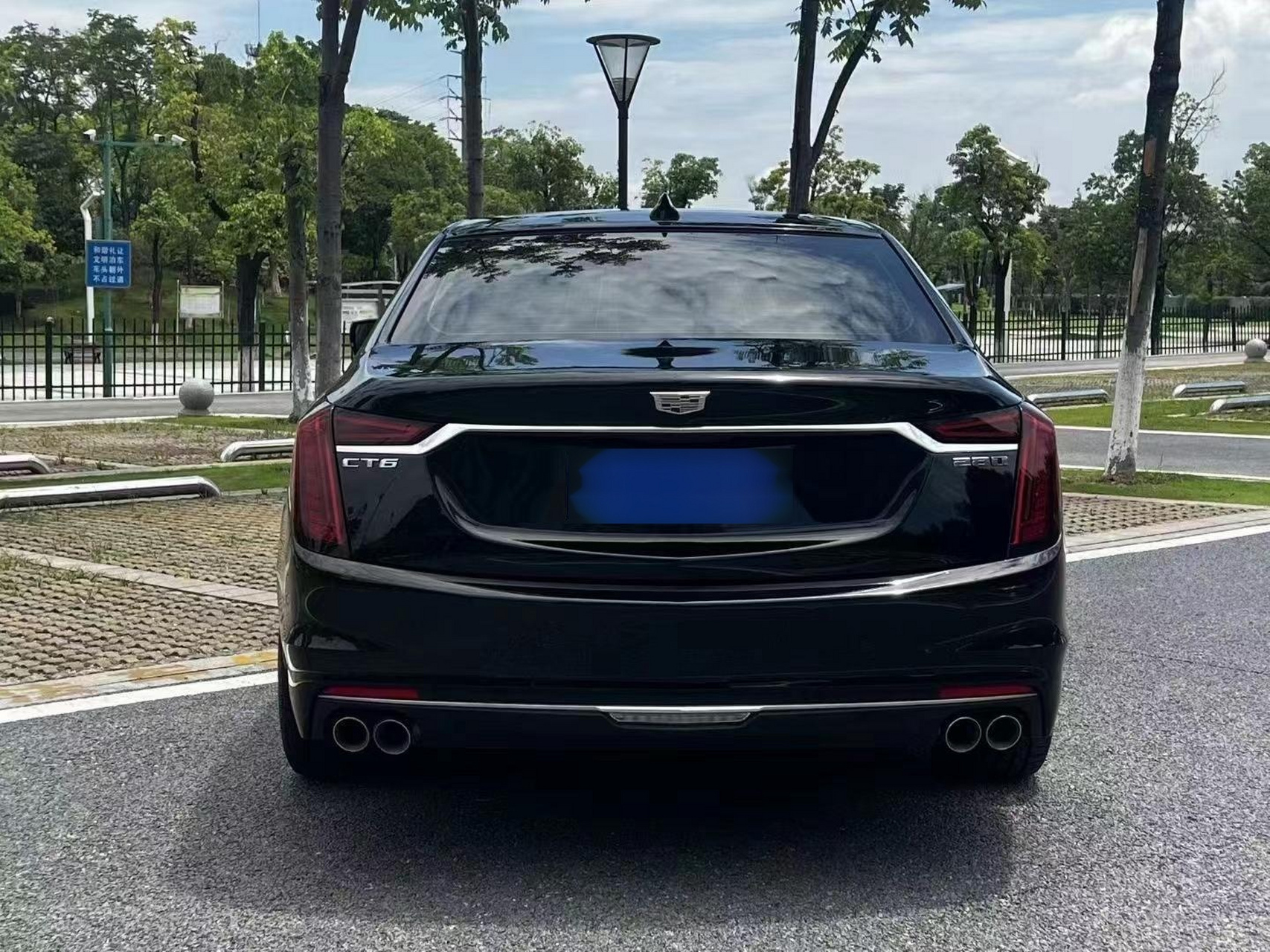 2022款凯迪拉克ct6.最新到店 22款凯迪拉克ct6 尊贵版,1.