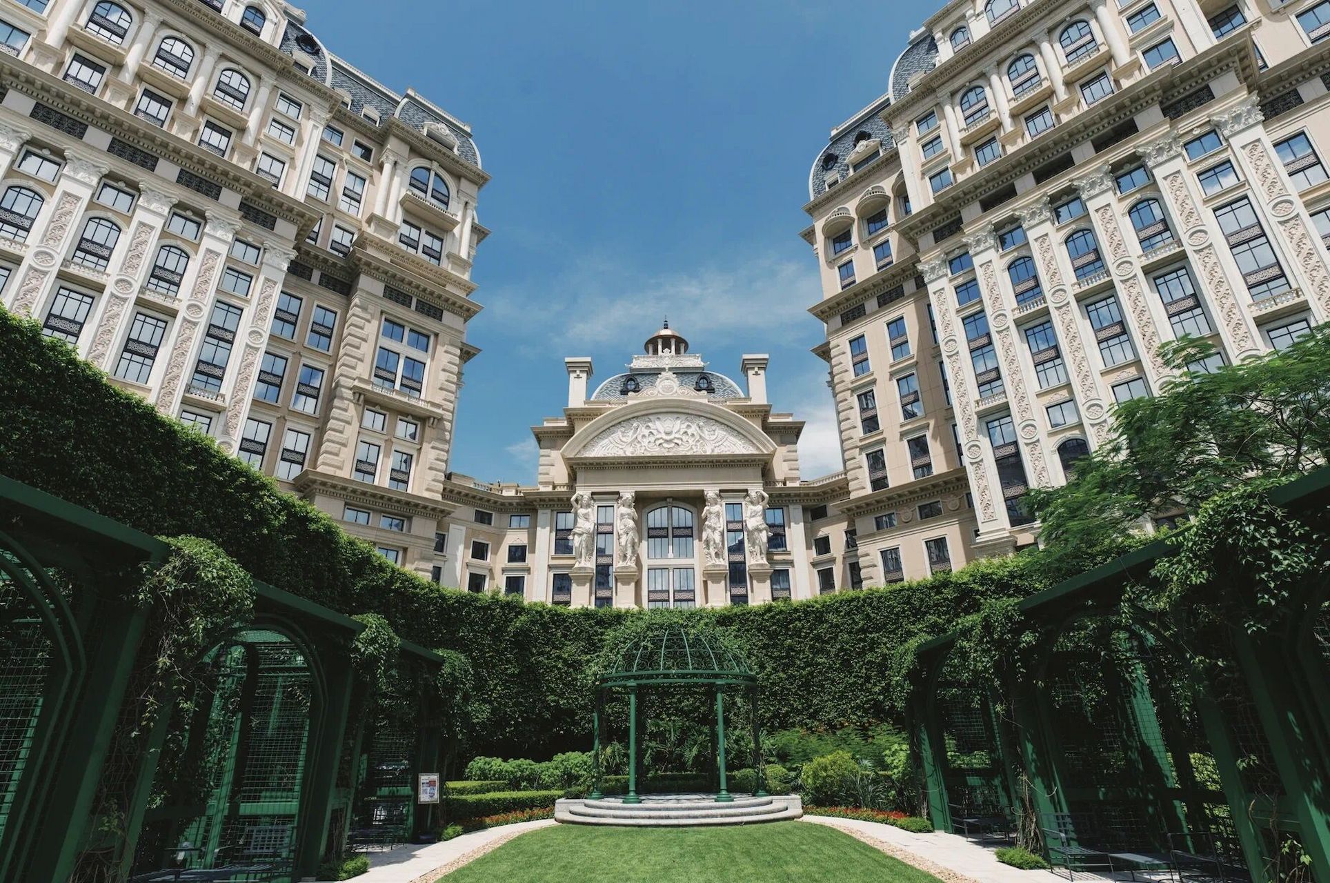 澳门上葡京1晚含早   代金券   双门票 澳门上葡京1晚含早   300澳门