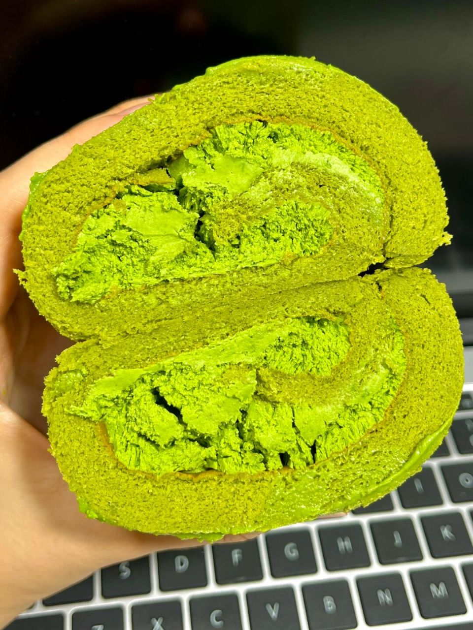 抹茶蛋糕卷 抹茶冰面包 到手才85.9米! 抹茶脑袋真滴快乐起飞!