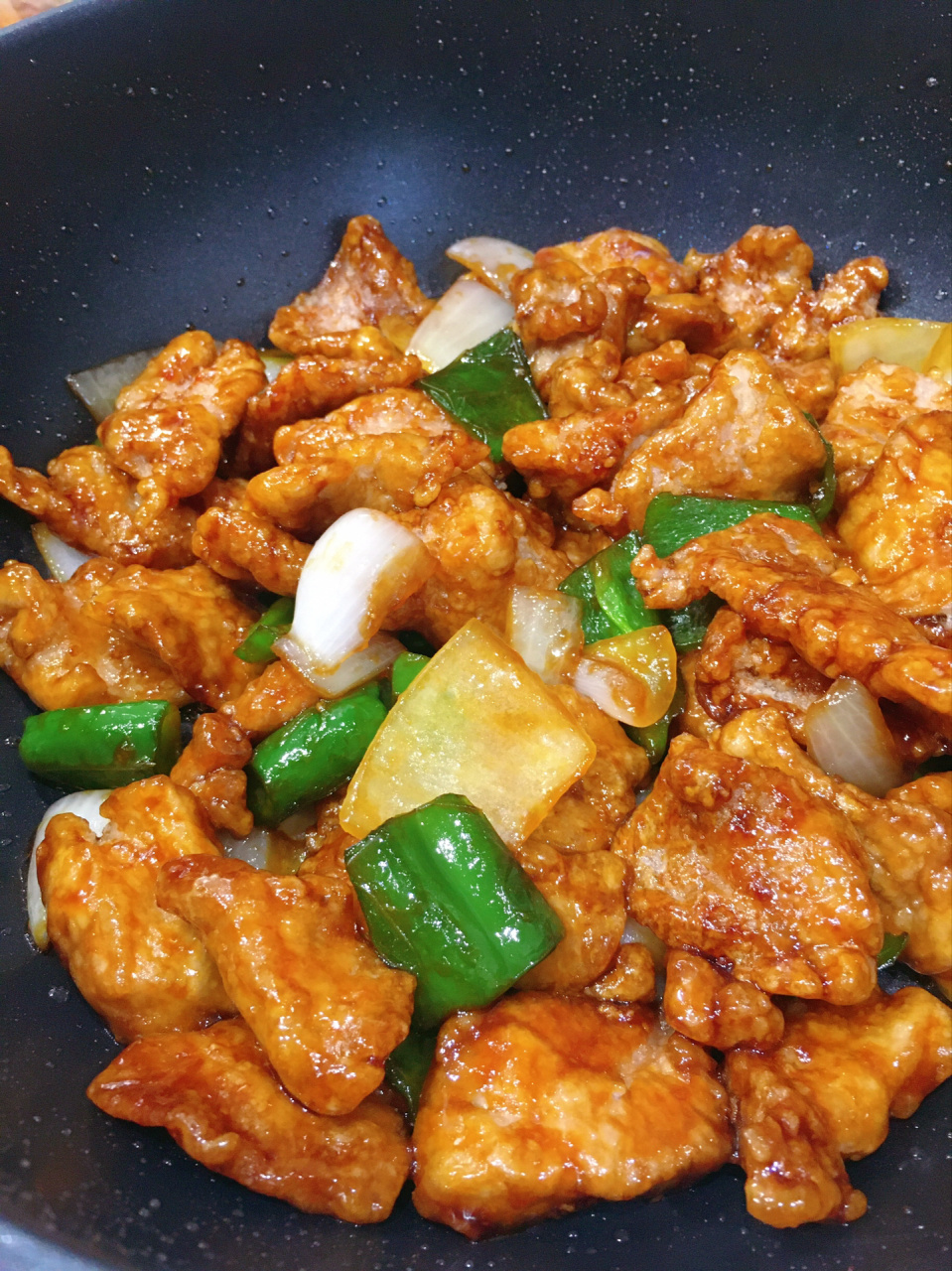 在家做美食|溜肉片 第一次学做溜肉片,真的太下饭啦～ 里脊肉切稍厚点