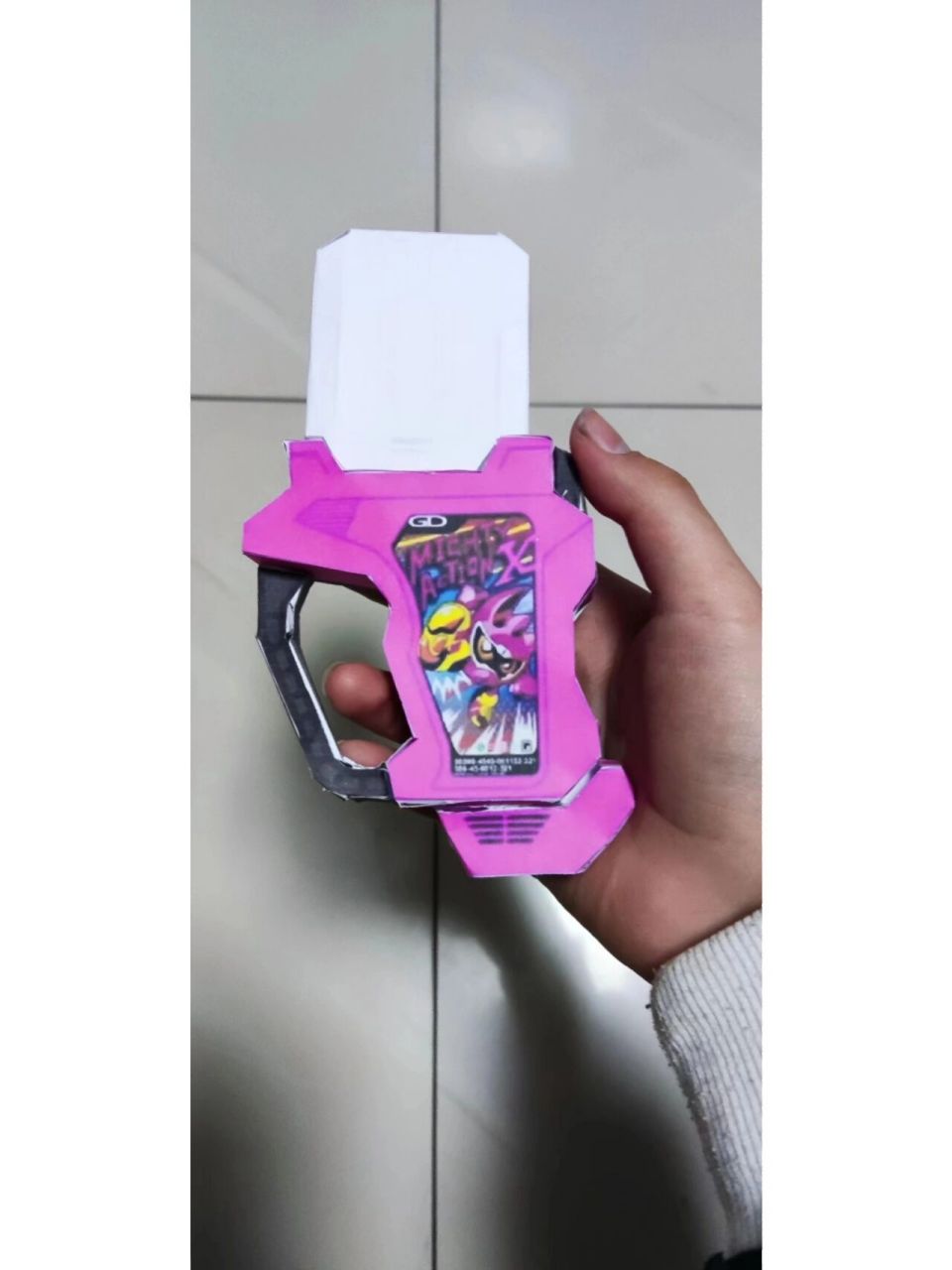 假面骑士艾克赛德卡带图片 上次发了卡带的纸模,今天做了一个,喜欢吗?