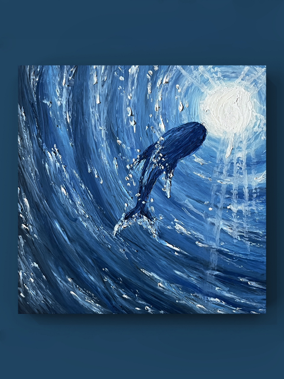 鹿见人而惊 消失于林深, 鲸踏浪而来 搁浅于浅滩, 亦如我见你 如碌