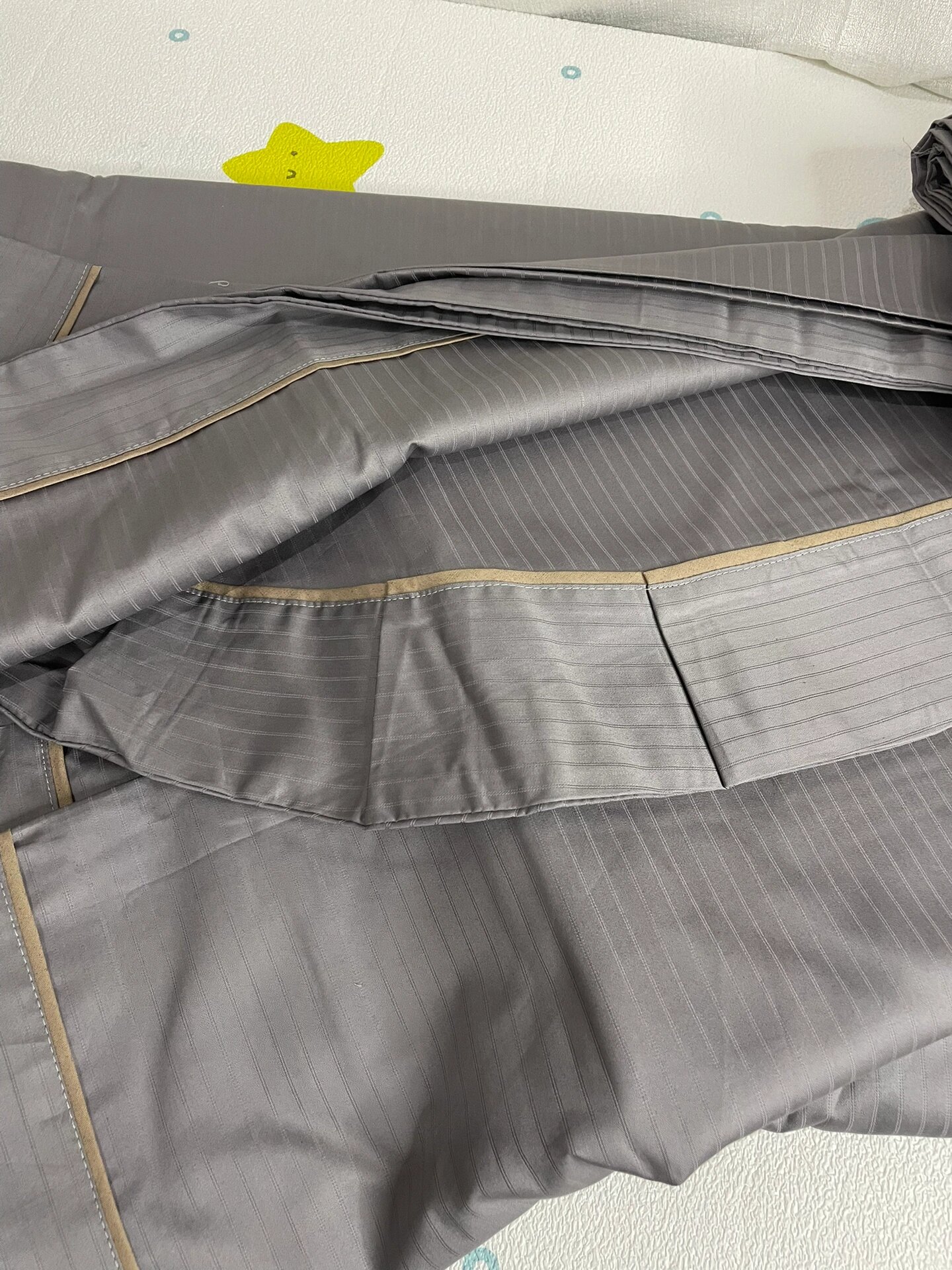 和全棉制作而成的,两者存在一定的差异,那么长绒棉和全棉什么区别呢?