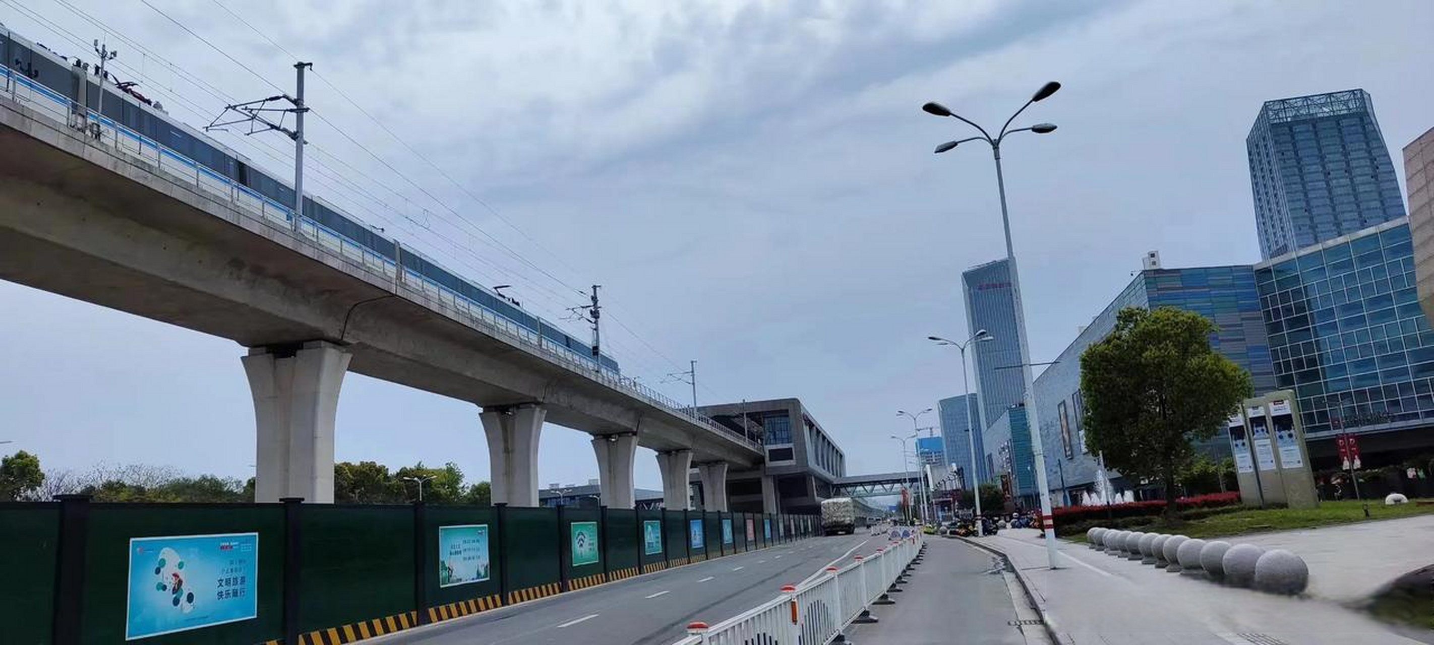 台州市域铁路轻轨s1线,自2022年12月28日开通至3月31日,3个月共运送