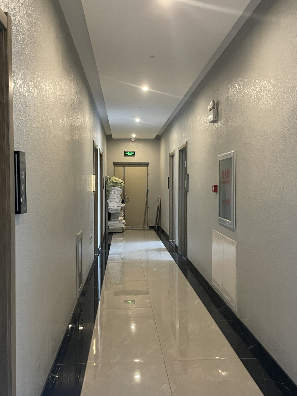 沈阳桃仙机场附近酒店 离沈阳桃仙机场特别近的一家酒店 环境很干净