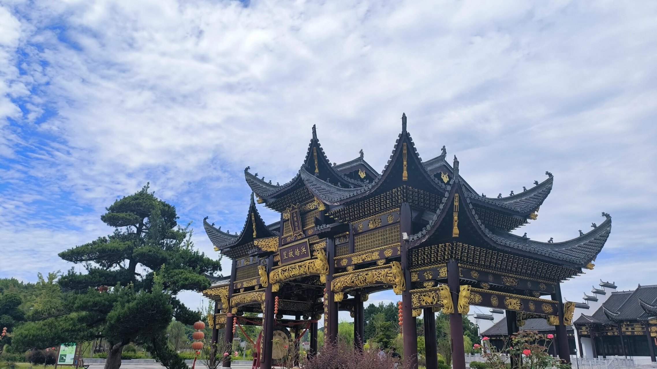 乐平︱洪岩仙境,畅游瑶琳仙境 在景德镇乐平,洪皓故里,有着一处瑶琳