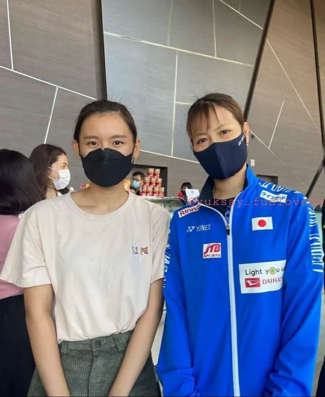 球迷和福岛由纪的合影