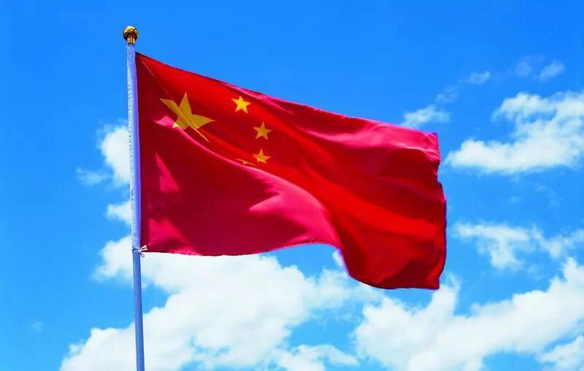 国旗的摆放～国际商务礼仪 在国际商务活动中需要摆放国旗时,应该充分