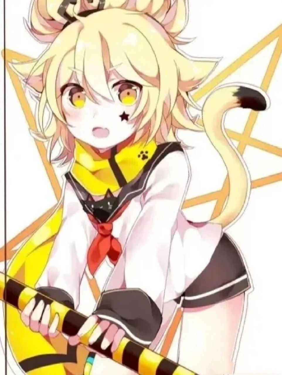 " 嘉德罗斯无奈地走出卫生间,可刚走出就碰见了自己老爸.