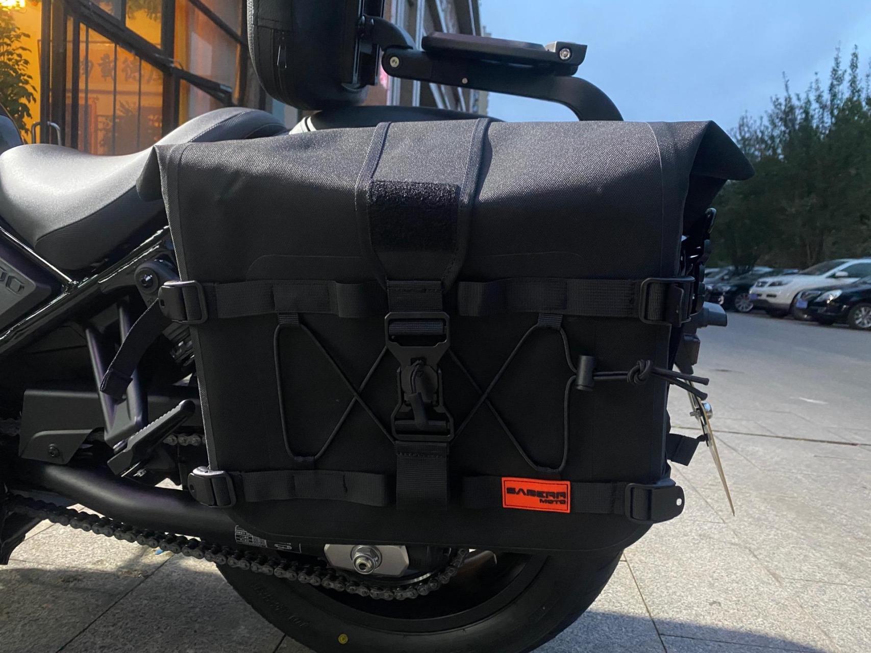 本田cm1100叛逆者,改装:风挡倒流罩,车把增高,靠背,边包.