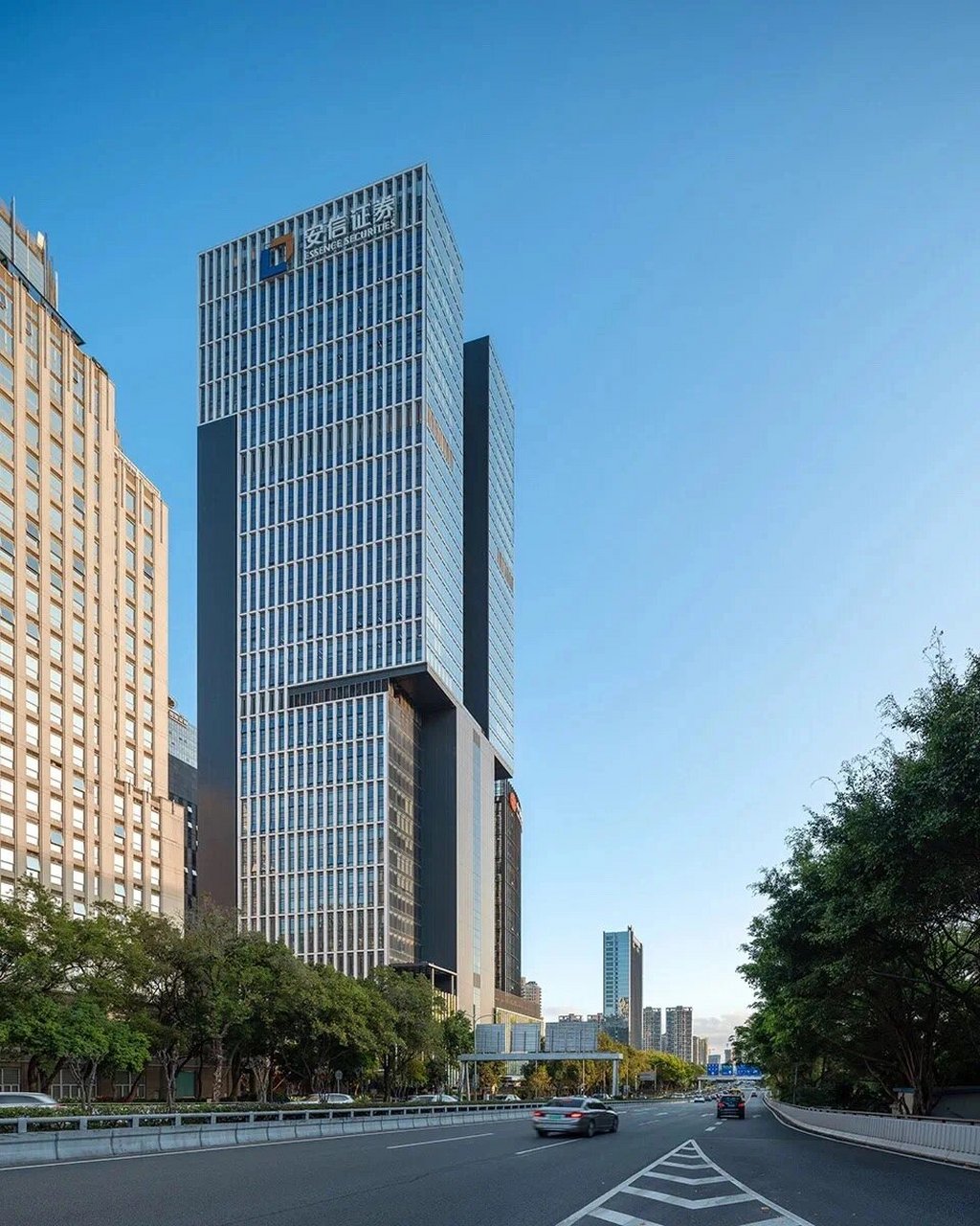 深圳安信金融大厦——严迅奇建筑师事务所 安信金融大厦楼高193.