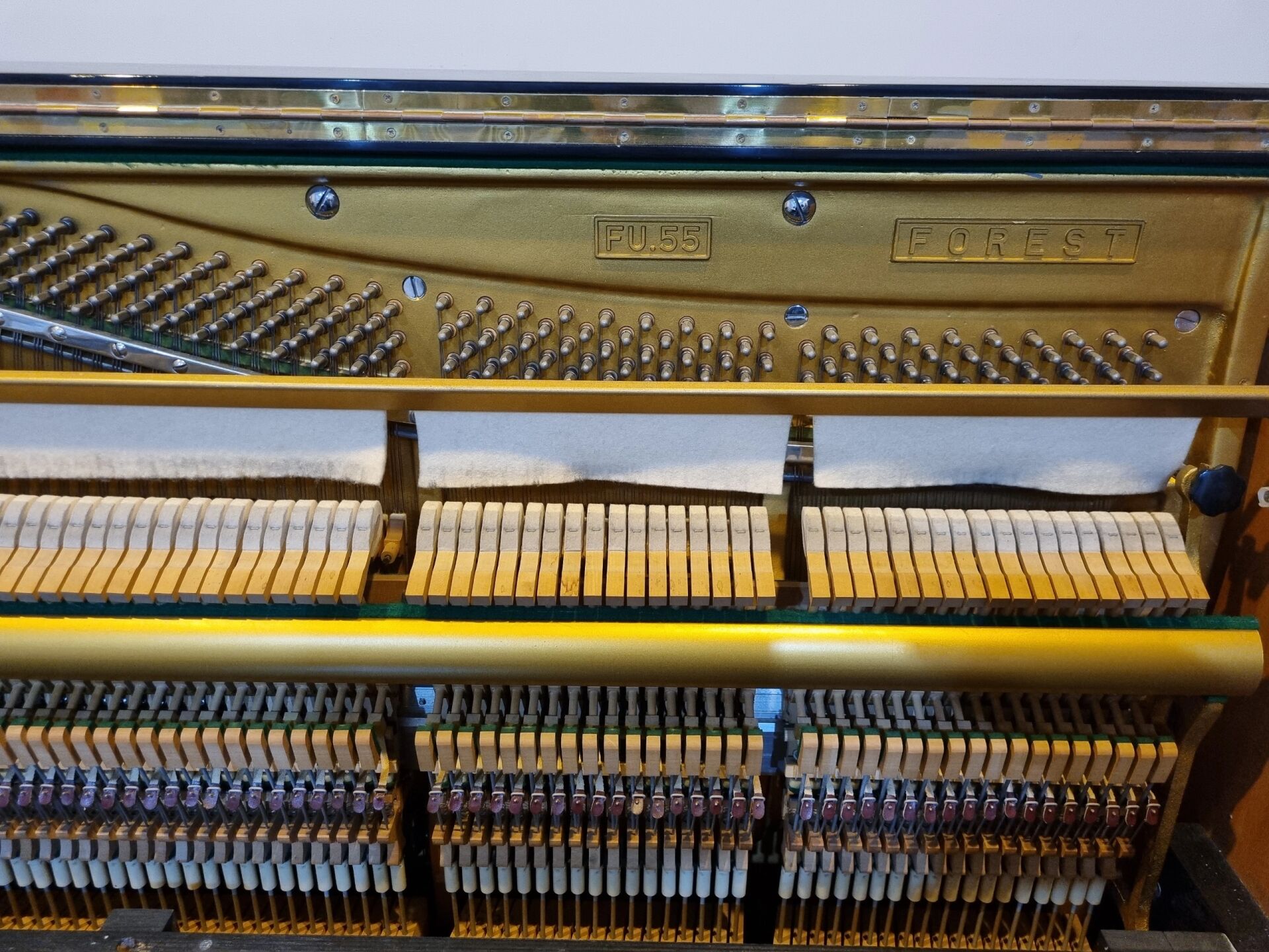 forest 韩国二手立式钢琴