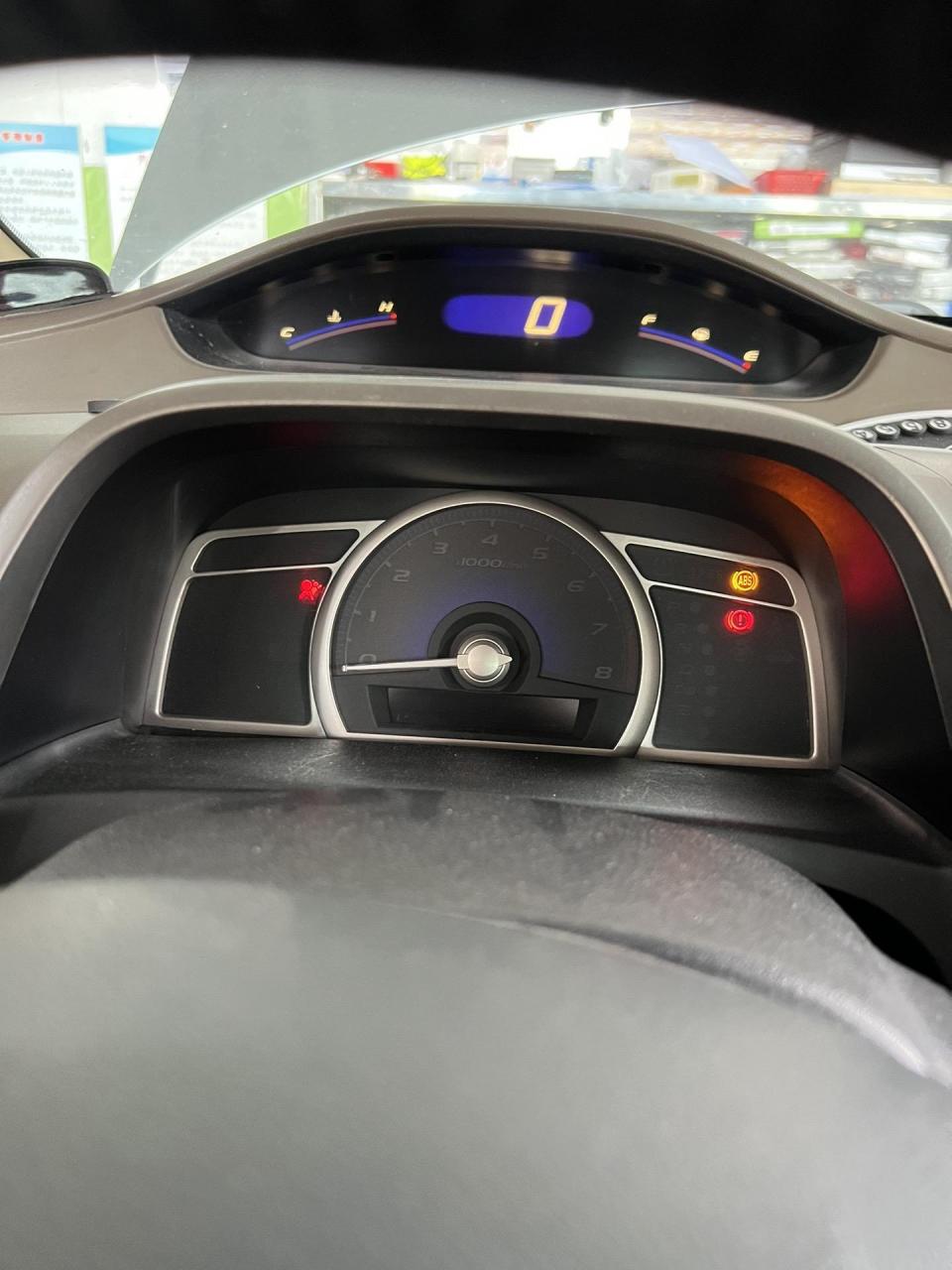 汽车电子 八代思域仪表不显示  无通讯更换d3741电源ic芯片