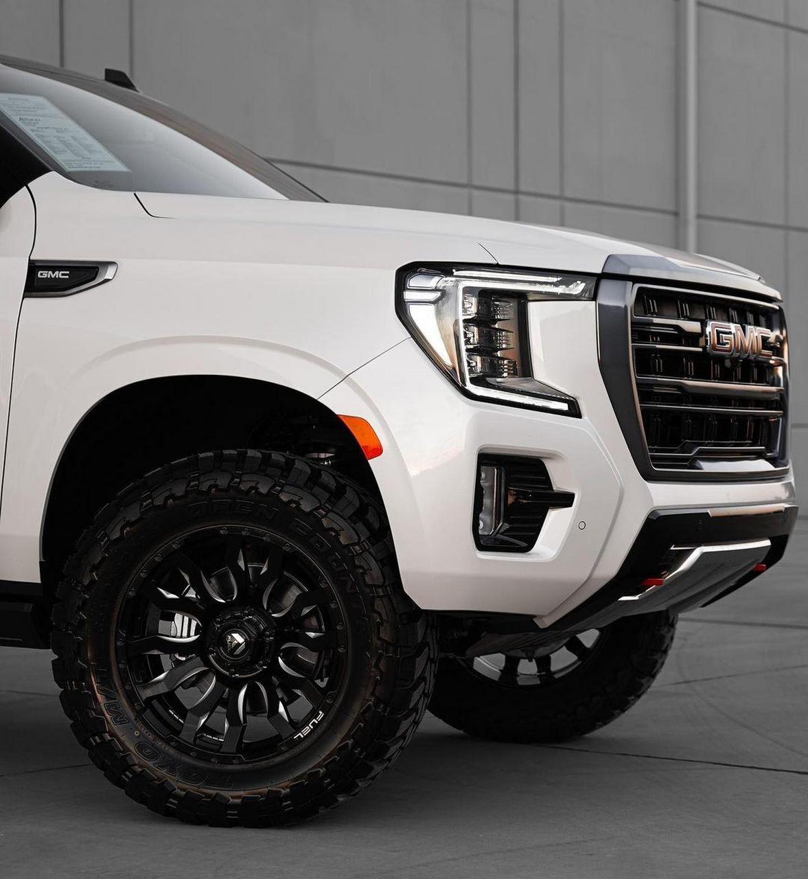 gmc #硬派越野 #改装车 #gmc育空 #全尺寸suv @百家号小助手