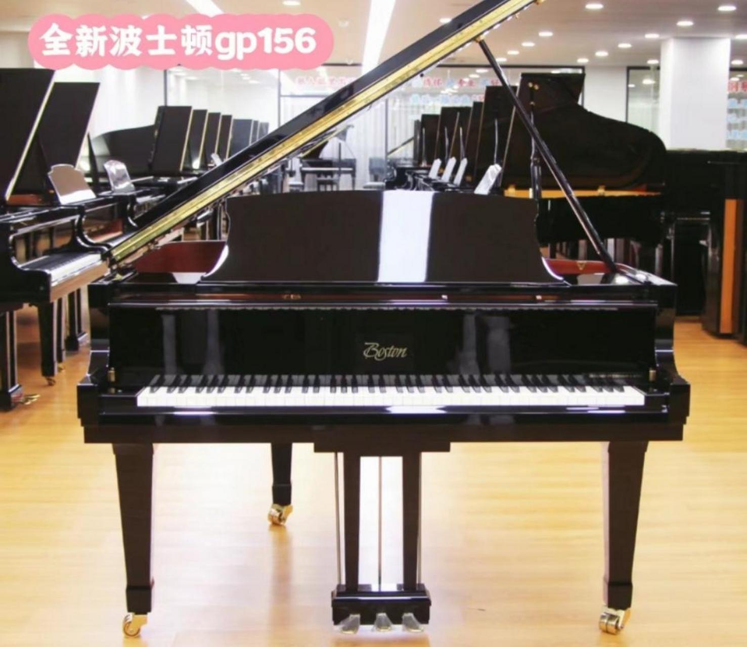 波士顿gp-156三角钢琴,成色状态非常好,施坦威钢琴旗下品牌,原价2