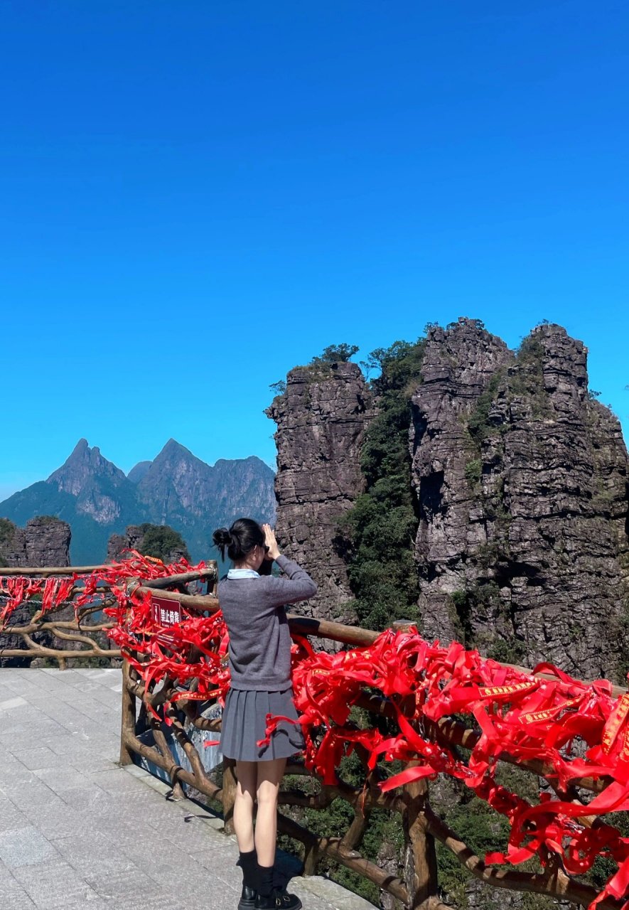 广西张家界 贵港平南"北帝山"7215 自驾游去的话会比较方便也可跟