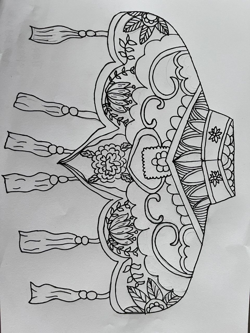 对称图形创意画《云肩》