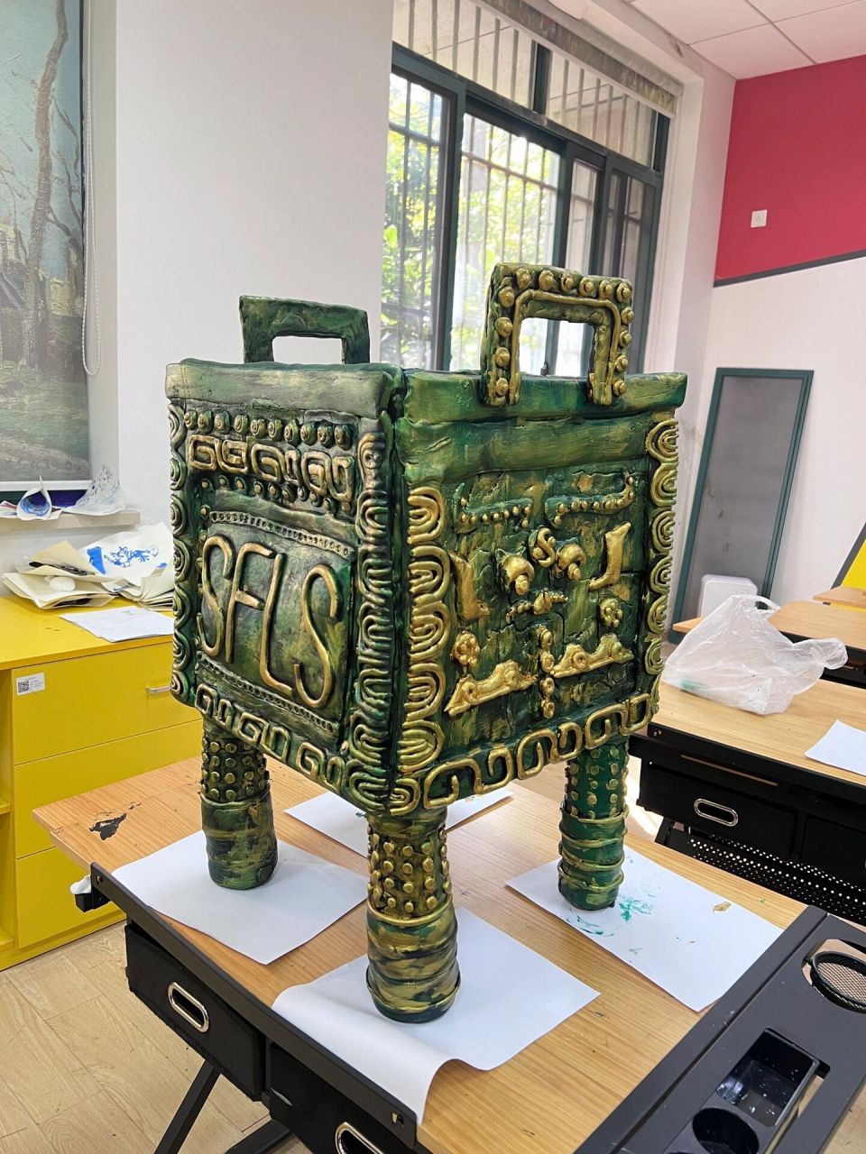 用粘土和纸板做个青铜鼎吧-高中美术课程 这个"青铜鼎"99是去年第一