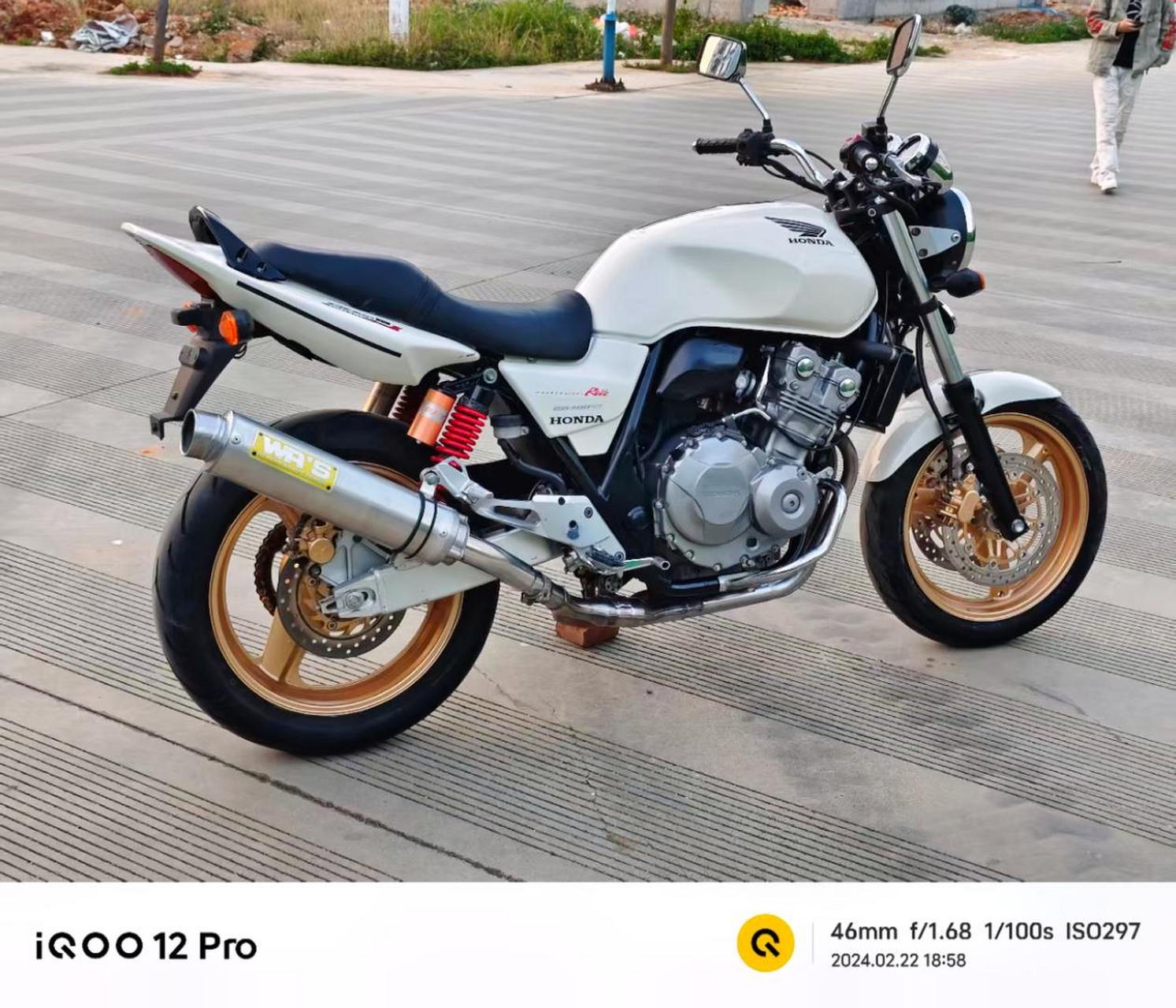 最新到货09年本田cb400四代 水冷电喷6档 整车成色细节漂亮 冷热一枪