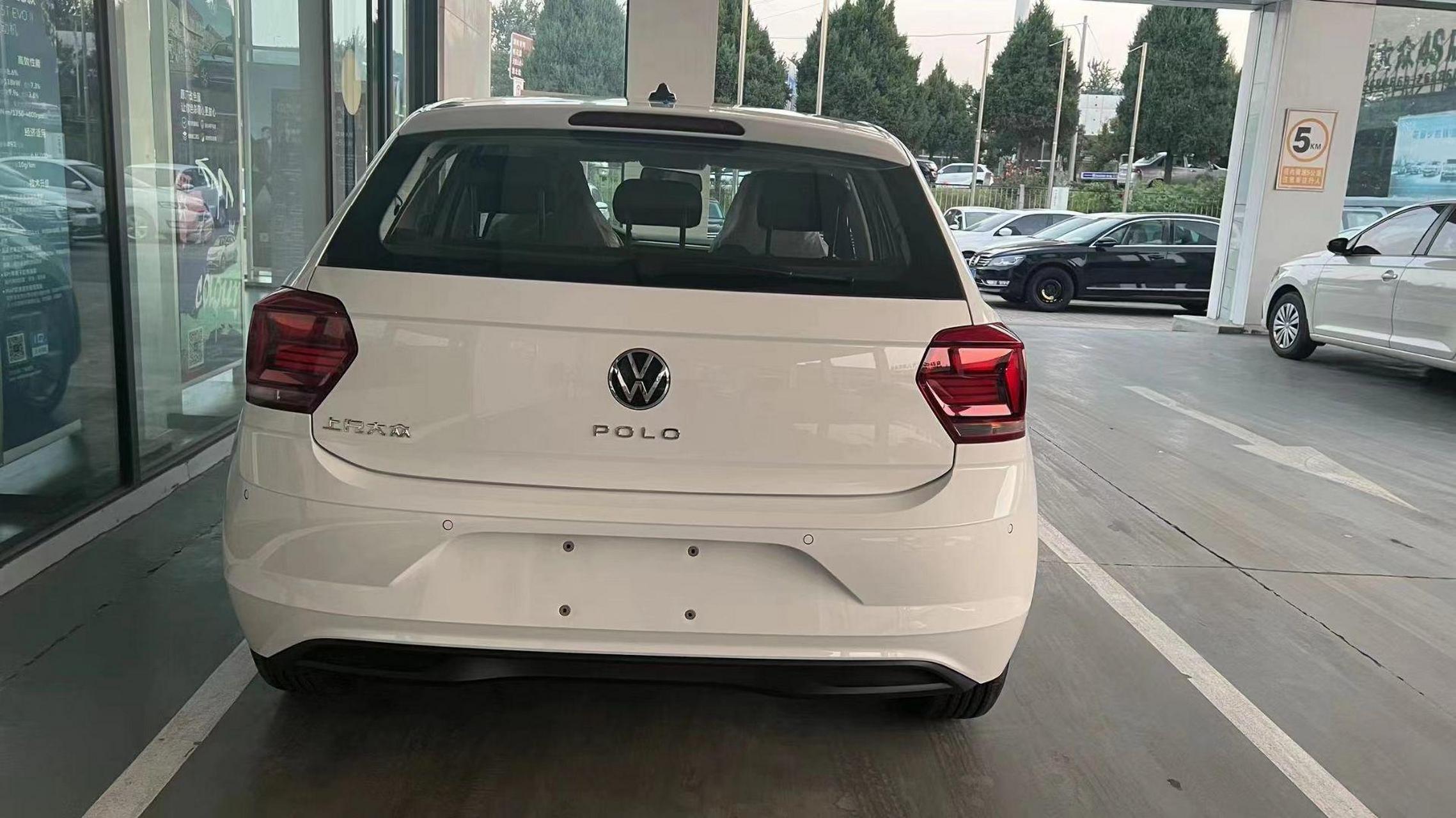 颜值最高两厢上汽大众23款polo1009白 23款polo1109,1169白,大众带你