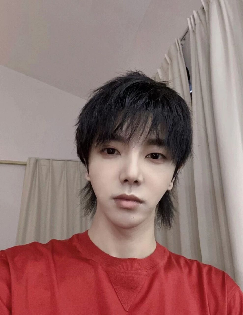 新粉那些年没见过的华晨宇照片 18年以后的照片