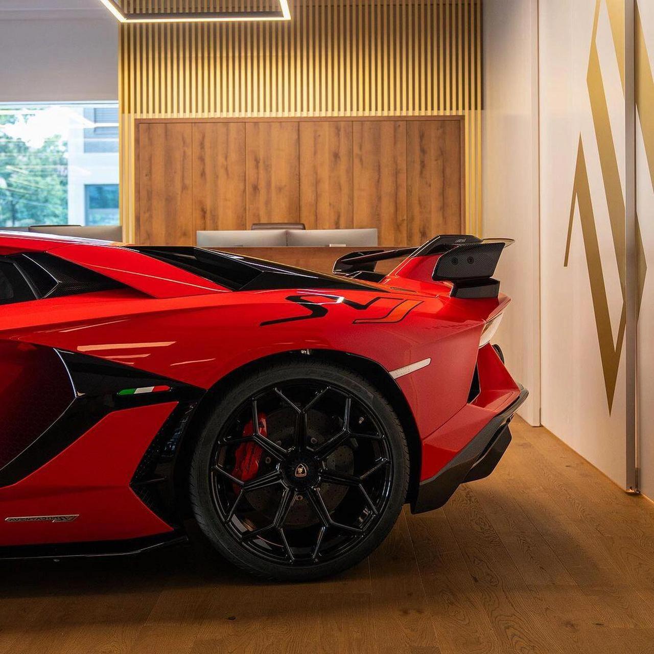 兰博基尼 lamborghini aventador svj 炸眼的红色