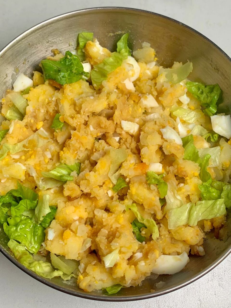 今天减脂餐分享巨好吃的土豆泥!加入鸡蛋和生菜,嘎嘎好吃!