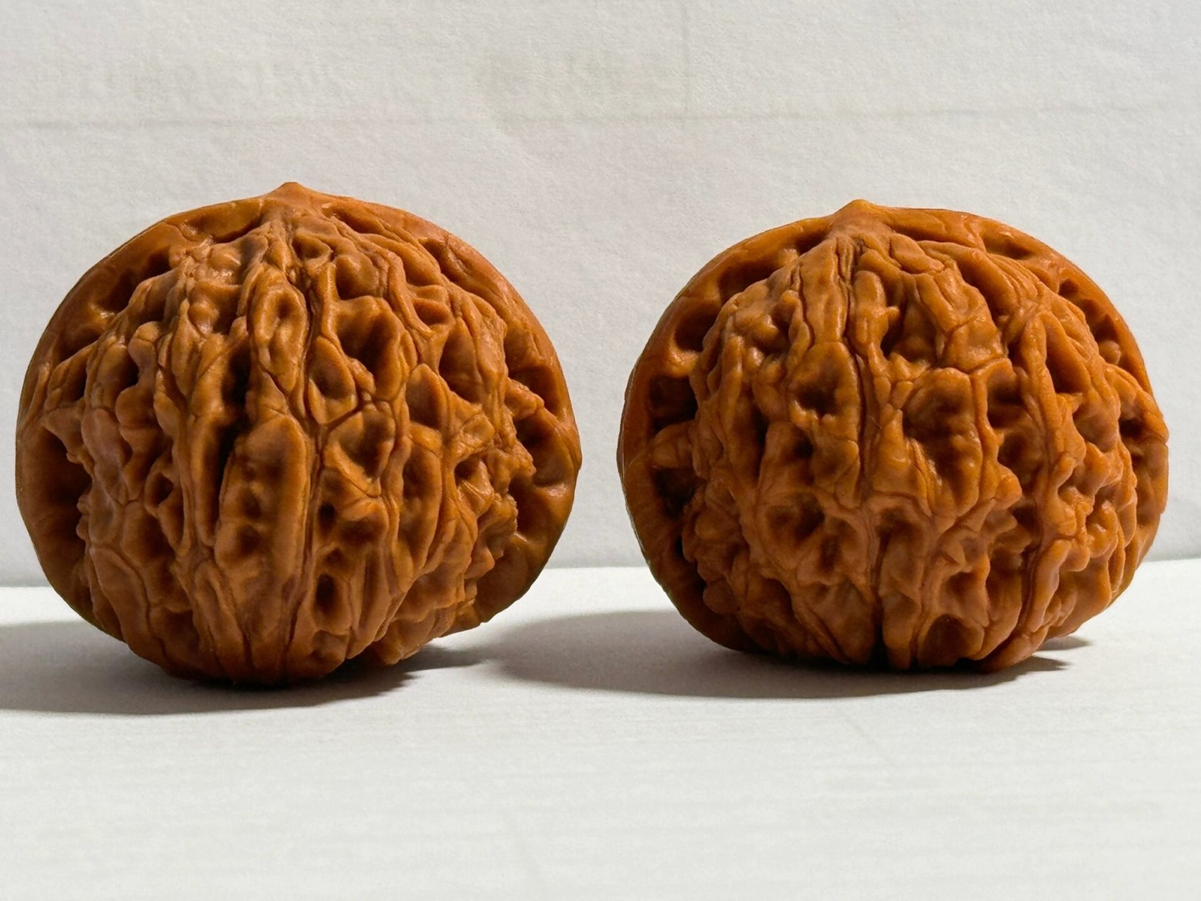 核桃回血 水龙纹核桃   超低价出闲置       边40  肚40  高33   微修