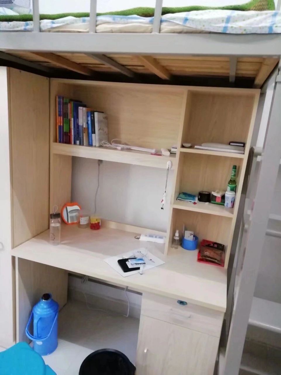 安科两个校区的宿舍 安徽科技学院两大校区宿舍如图,最真实的住宿情况