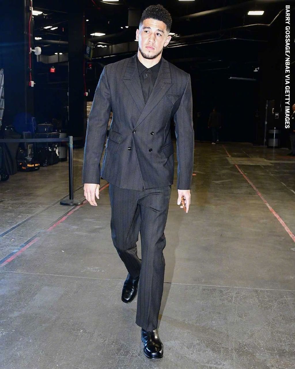 nba球员通道穿搭   nba球员走球员通道个个都像是走秀, 时尚值拉满!