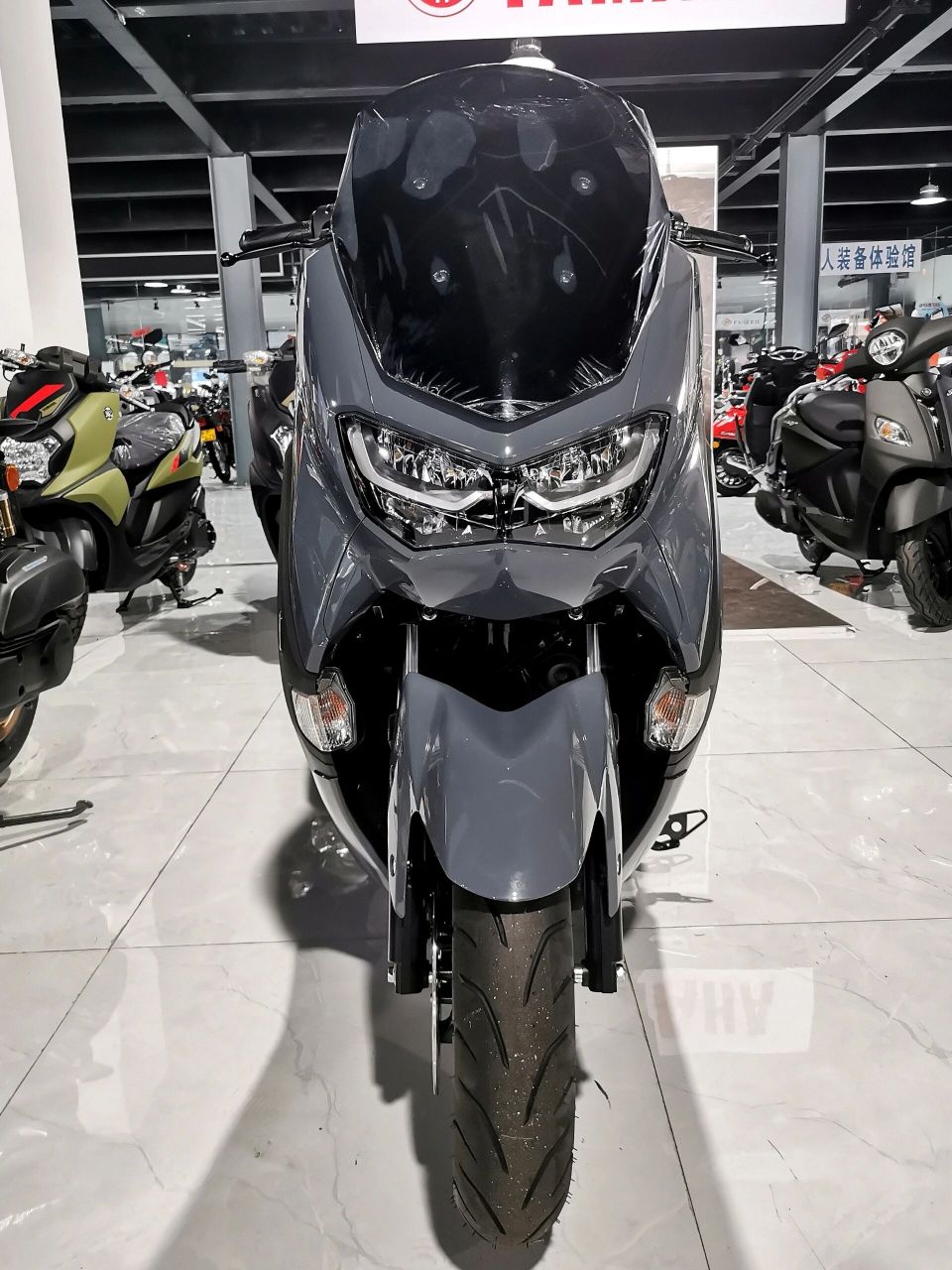 雅马哈n妹155 全新现货 雅马哈nmax155 水泥灰 全新现货  进口大贸