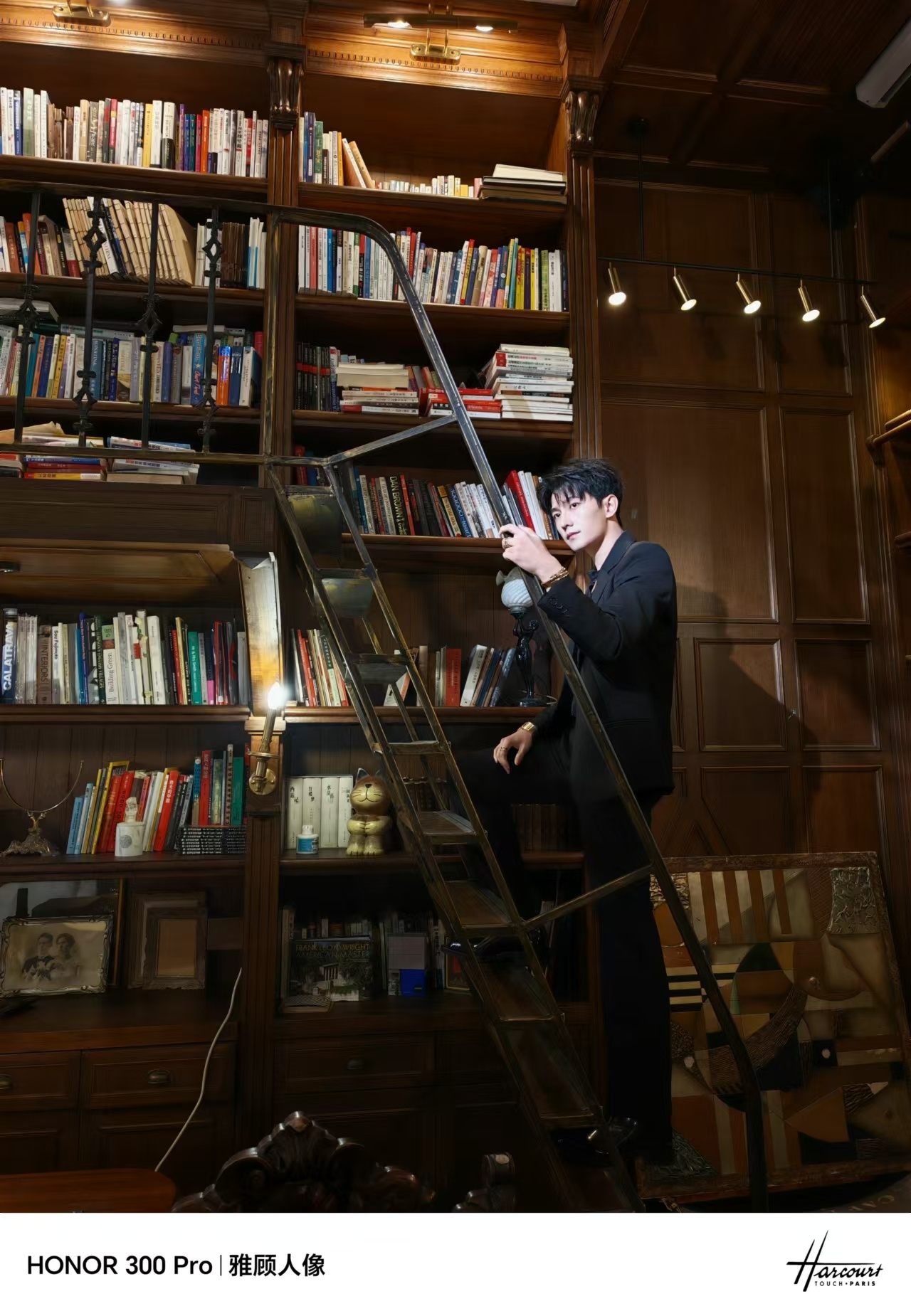 杨洋上海活动状态神颜真的不是白叫的,一直帅得很稳定!