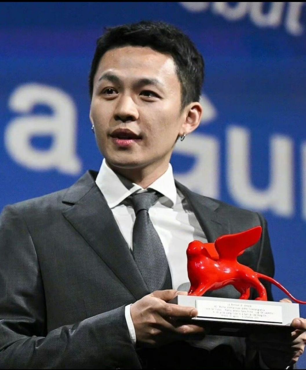 娱乐圈# #明星恋情# #李鸿其# #王紫璇# #电影节# #李现# #威尼斯