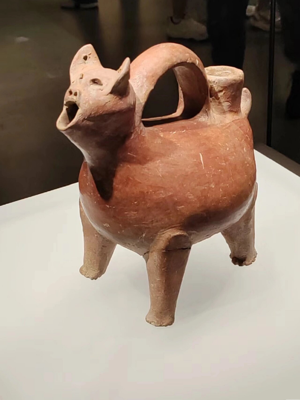 山东博物馆最详细的十大镇馆之宝介绍[一] 1.红陶兽形壶——6号展厅 