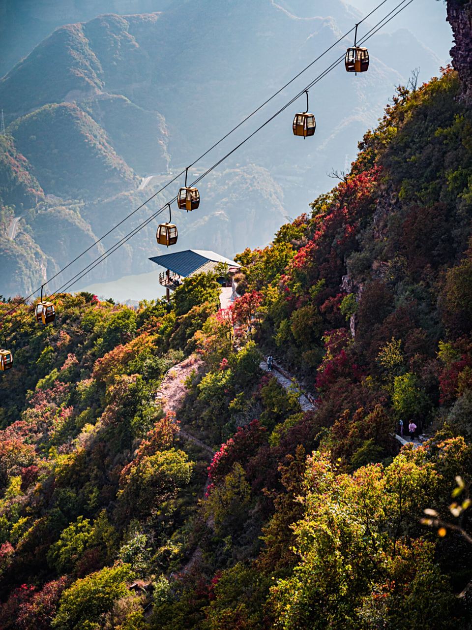 京娘湖 京娘湖风景区,位于河北省邯郸市武安市西北部山区的口上村北