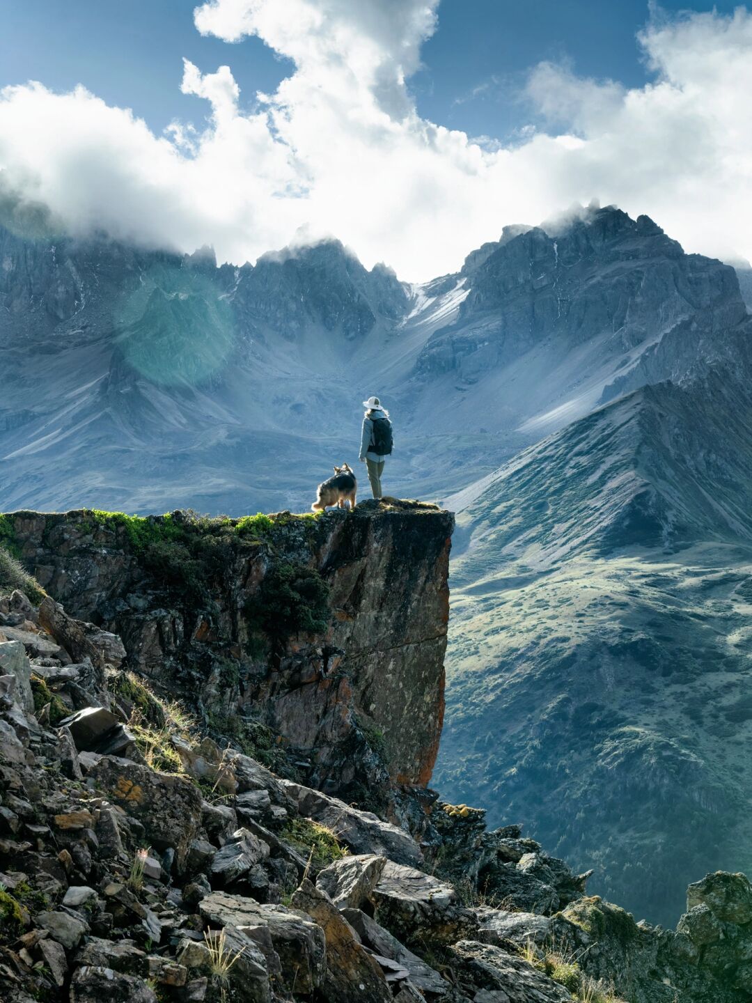 带狗徒步时拍到的人生照片 当一个女孩开始徒步,她
