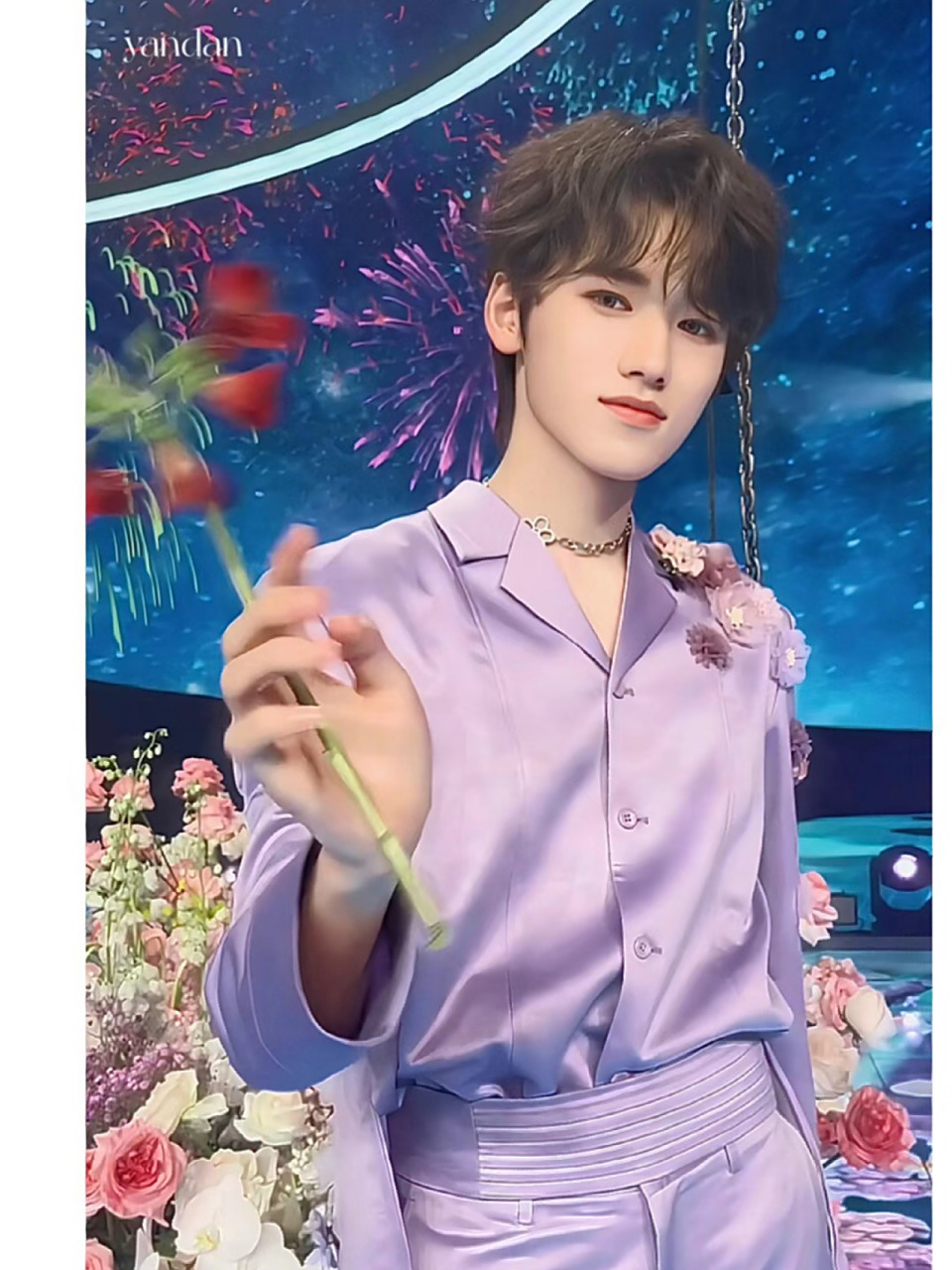 可自印小卡|宋亚轩舞台照(截 爱辽