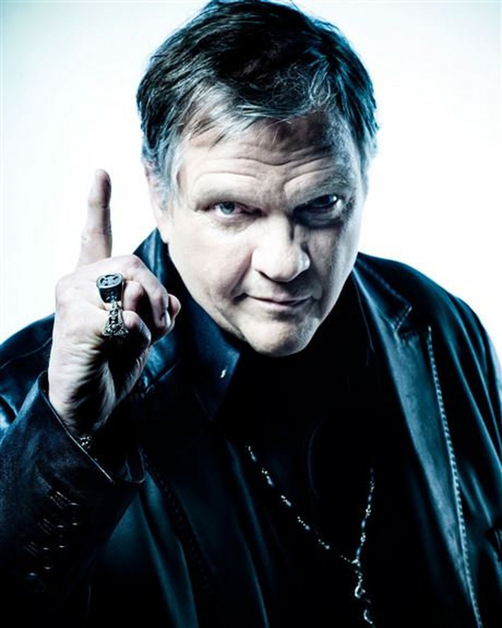 《搏击俱乐部》中扮演大胸癌症患者鲍勃的演员米特·洛夫去世,享年74