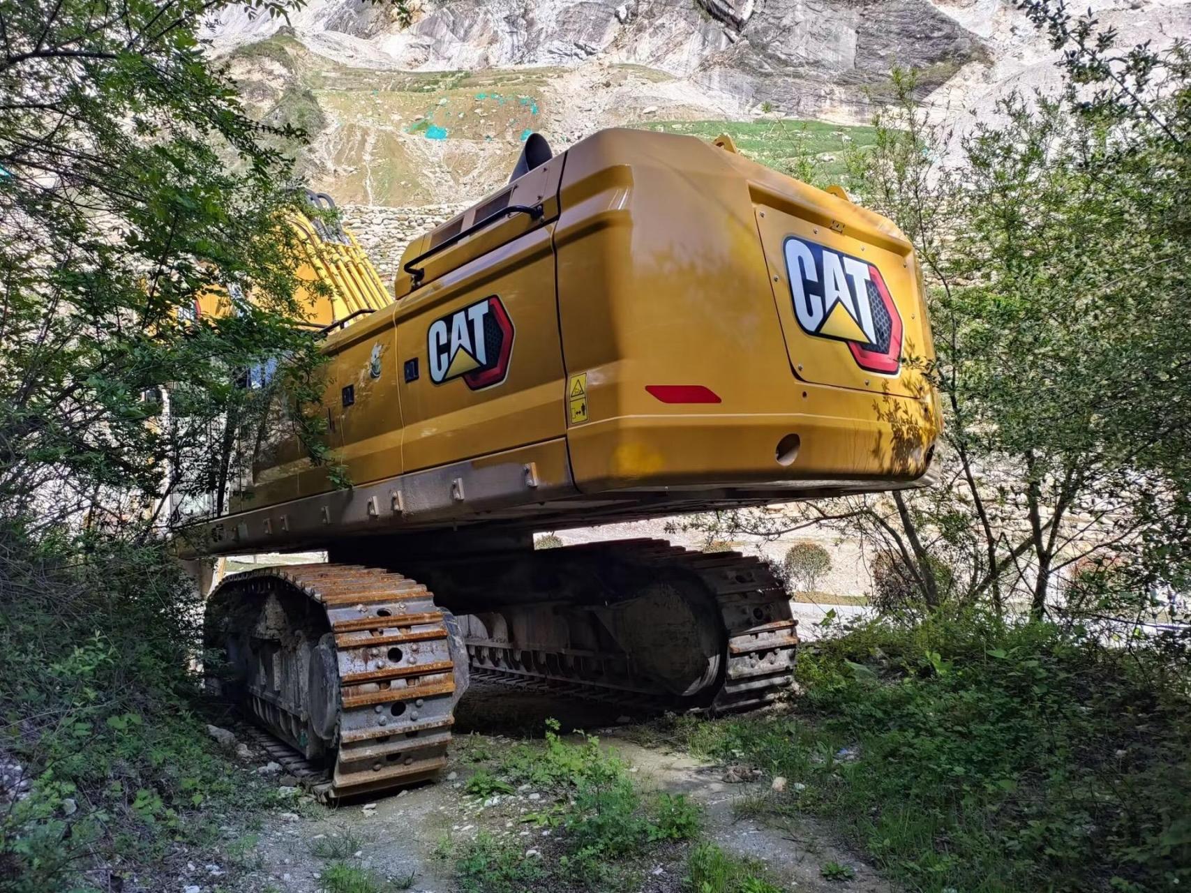 21年底出厂卡特395,现在只要300万.