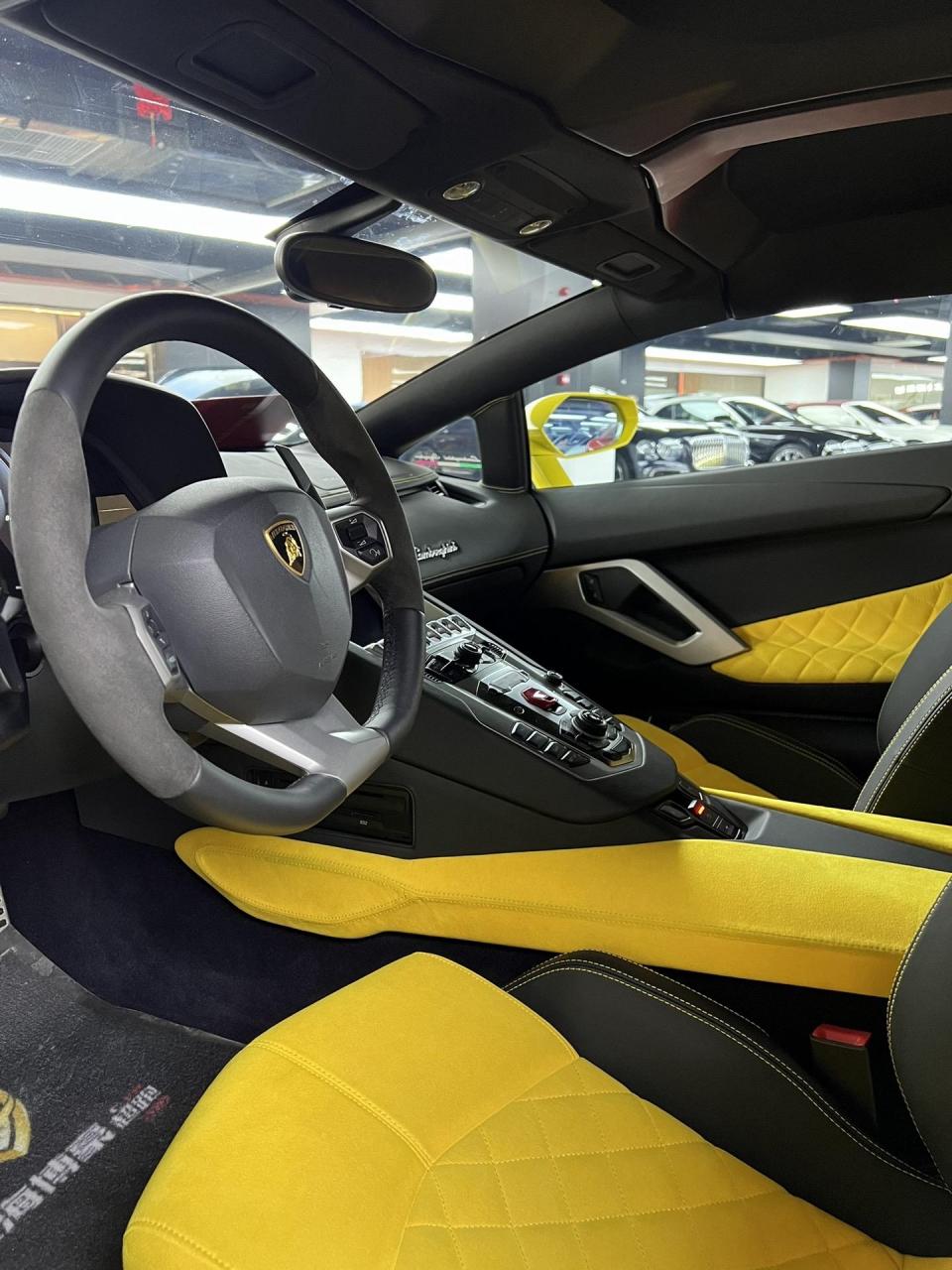 兄弟们 埃文塔多还是帅啊 国内屈指可数的兰博基尼lp740-4 roadster