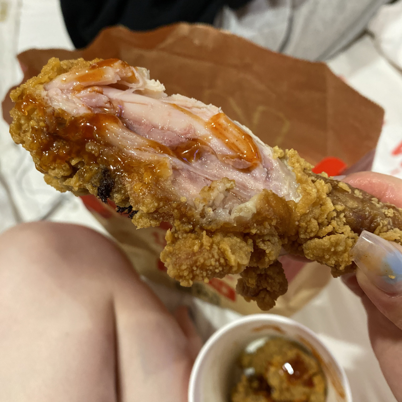 韩式炸鸡好吃到昏厥 点了华莱士外卖,一个大鸡腿一个炸鸡桶一个鸡米花