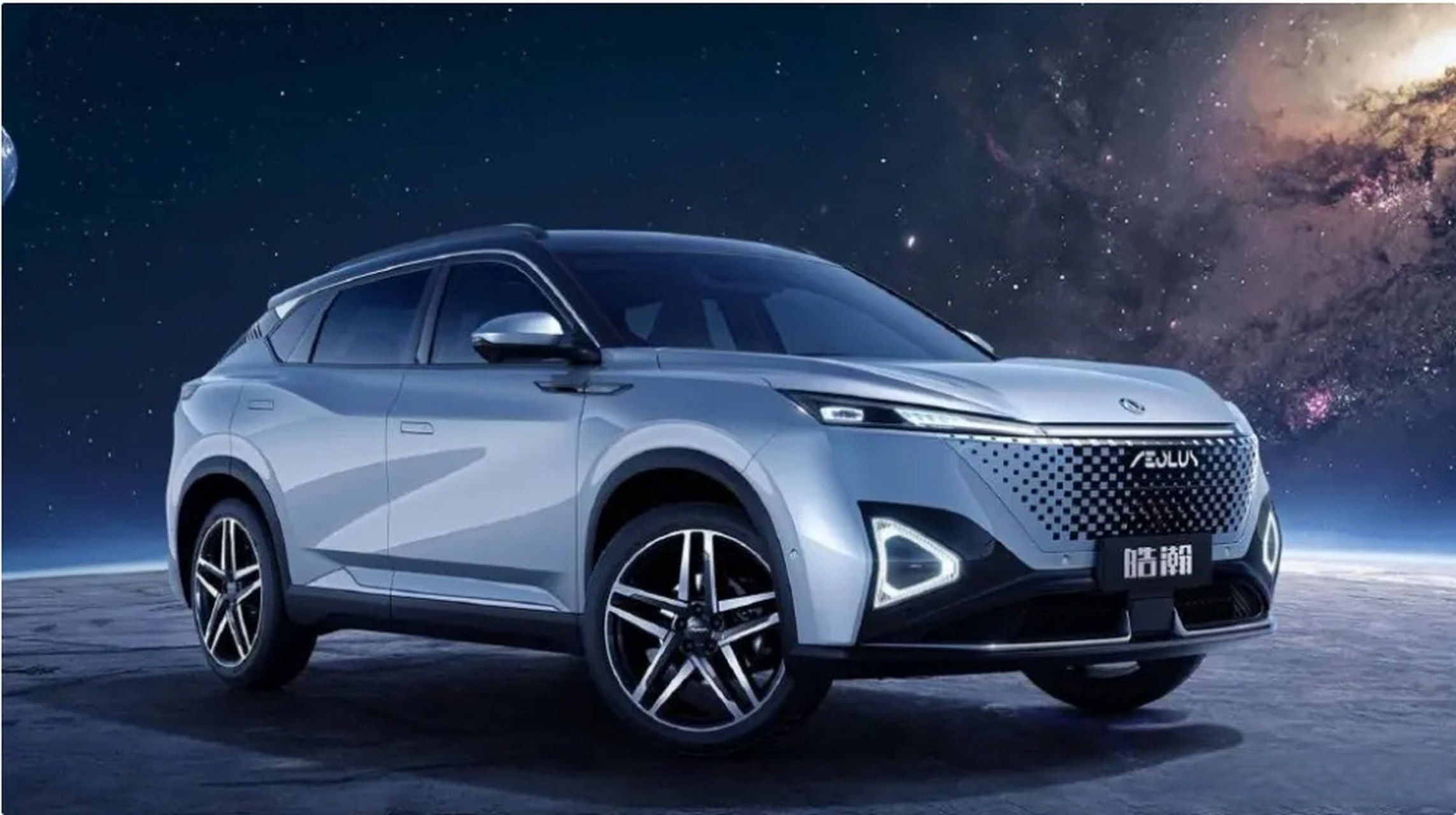 东风风神皓瀚7月9日正式亮相  皓瀚定位于紧凑型suv,是东风集团dsma