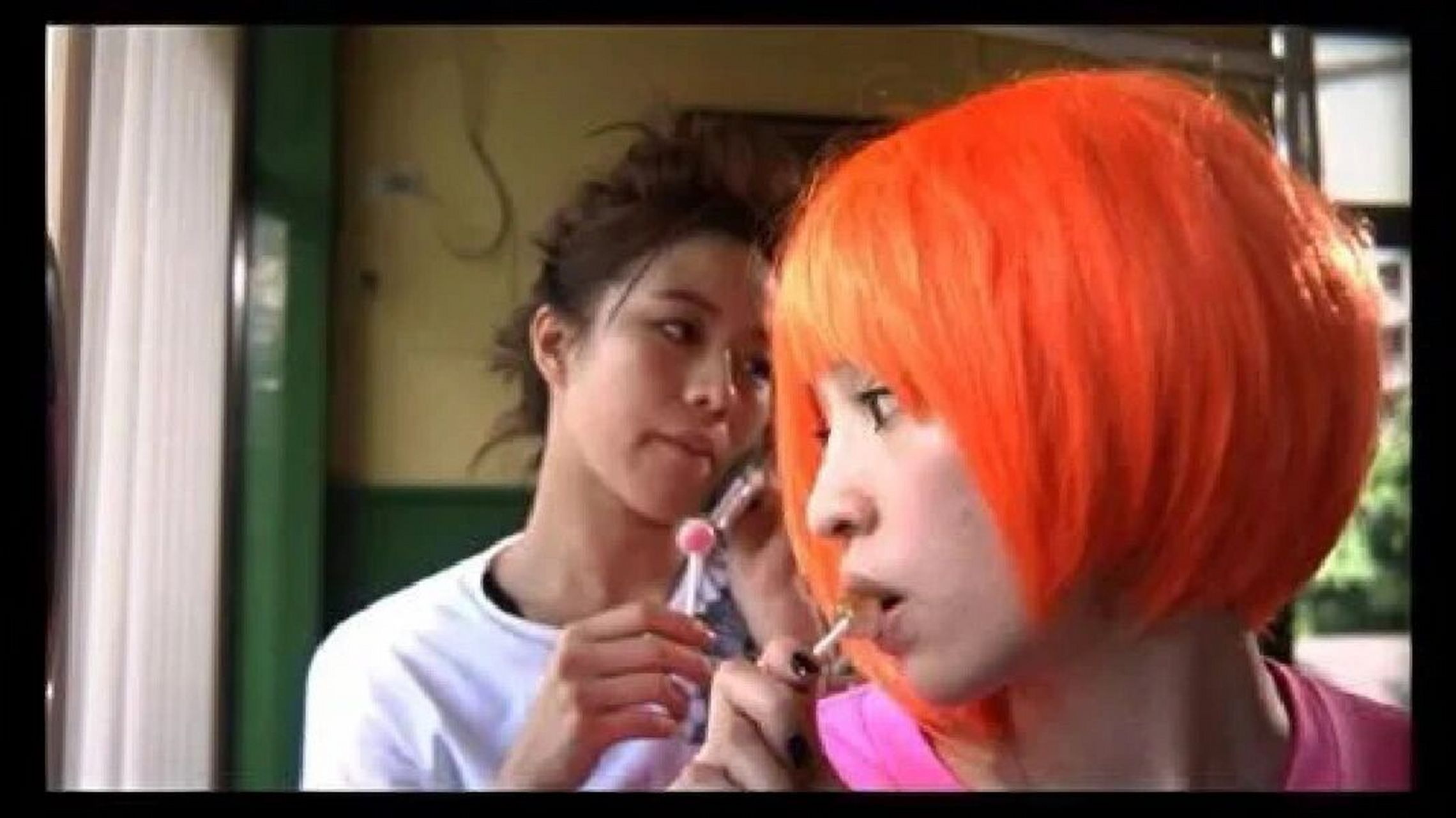 王心凌主演小众电影96 片名:《花吃了那女孩》 影片由四段式故事